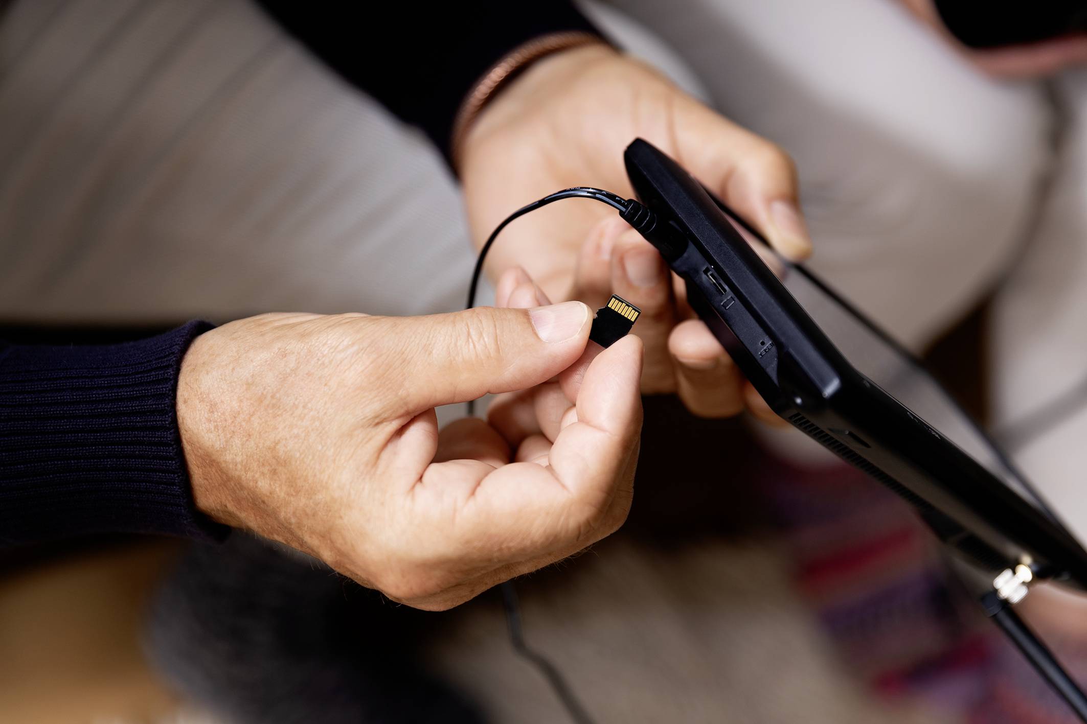 ABUS EasyLook BasicSet PPDF17000 Funk-Überwachungskamera-Set 4-Kanal mit 1 Kamera 2304 x 1296 Pixel 2.4 GHz