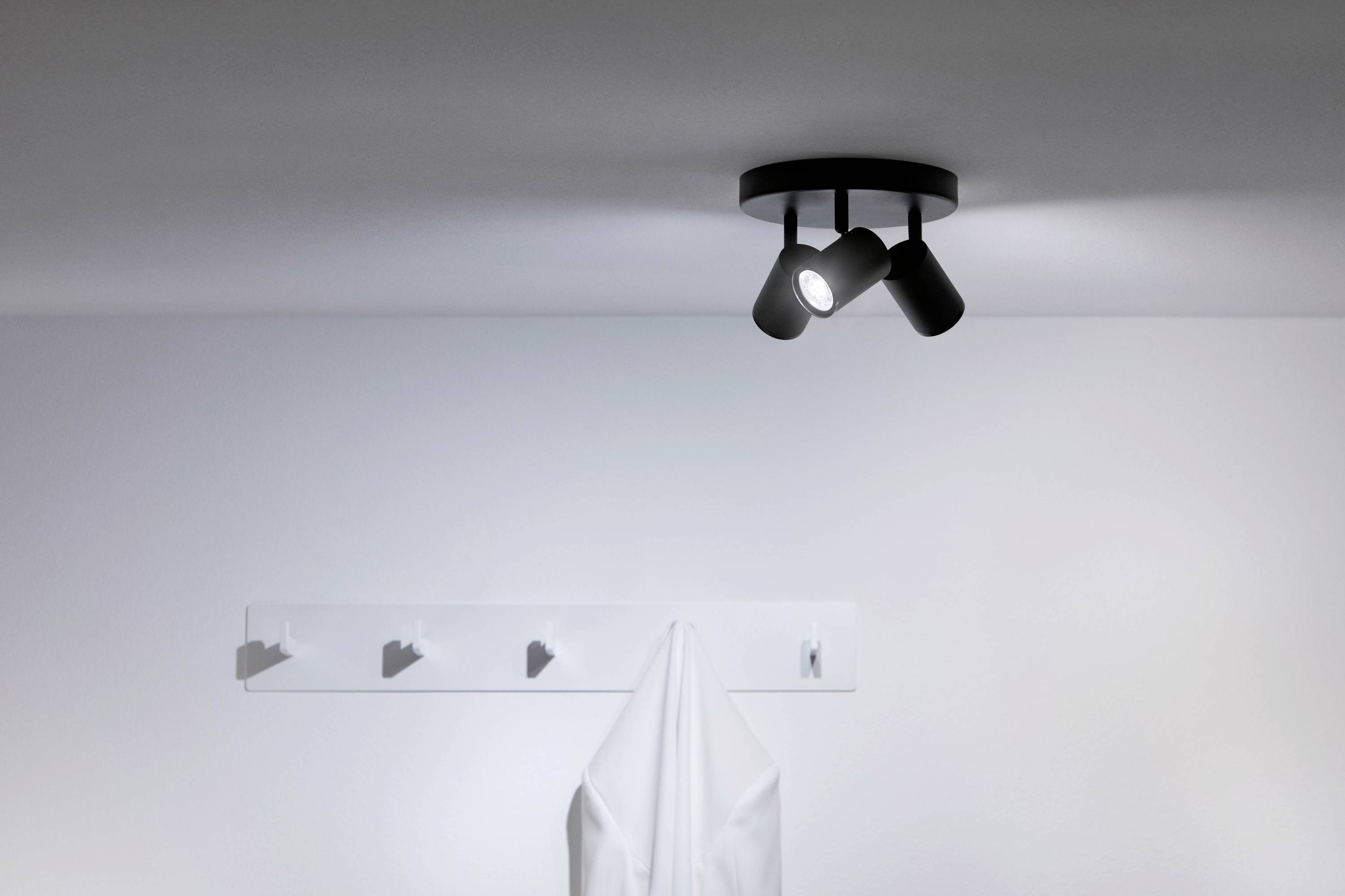 WiZ 8719514554535 IMAGEO Spots 3x5W B 22-65K RGB RD LED-Deckenleuchte GU10 15W Schwarz