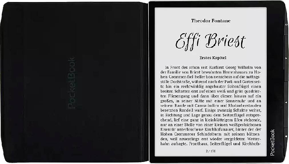 E-Book-Lesegerät mit geöffneter Seite von Theodor Fontanes 'Effi Briest'. Text des ersten Kapitels auf dem Bildschirm lesbar.