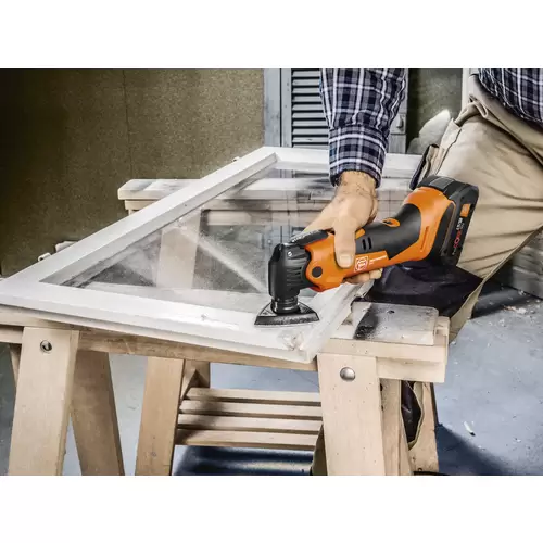 Fein Multimaster AMM 500 Plus 71293864000 Akku-Multifunktionswerkzeug inkl. Akku, inkl. 2. Akku, inkl. Ladegerät, mit Zubehör, inkl. Koffer 36teili Fein Multimaster AMM 500 Plus 71293864000 Akku-Multifunktionswerkzeug inkl. Akku, inkl. 2. Akku, inkl. Ladegerät, mit Zubehör, inkl. Koffer 36teili