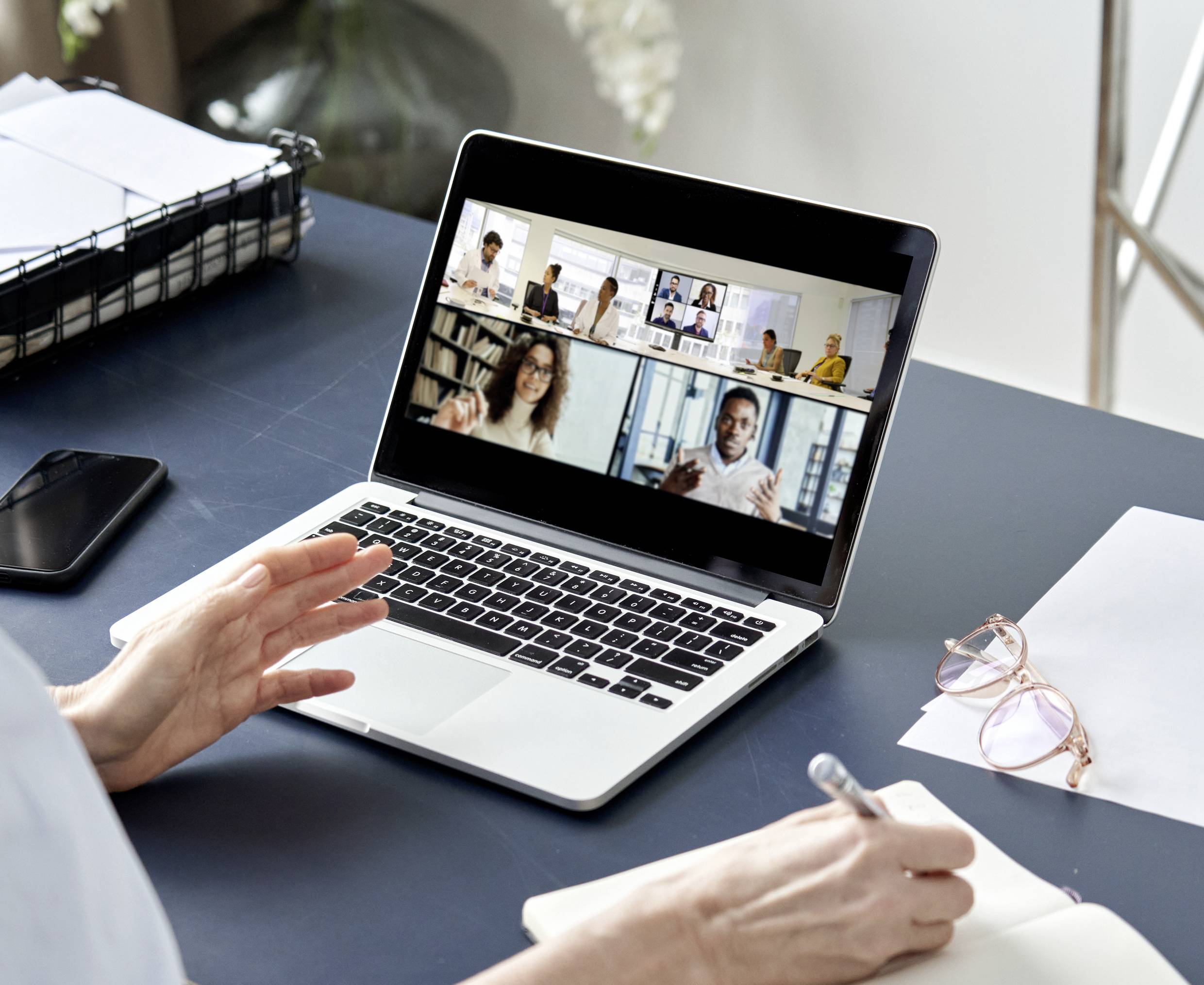 Renkforce RF-CC-800 360° Videokonferenz-System Full HD 1920 x 1080 Pixel 360° Erfassung, 4 Weitwinkel-Kameras, Voice Tracking