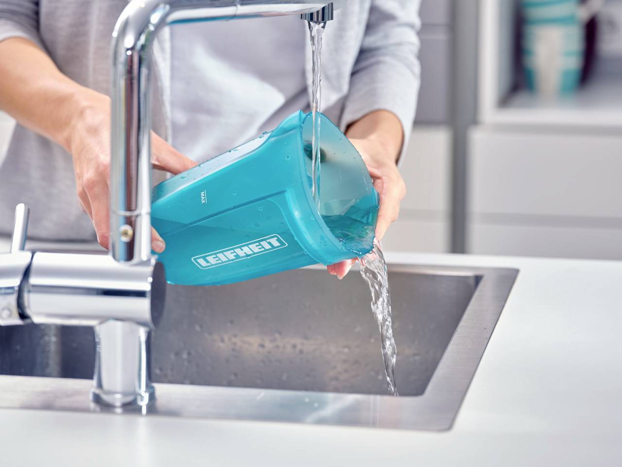 Leifheit Regulus Aqua PowerVac 11914 Akku-Rotationsmopp