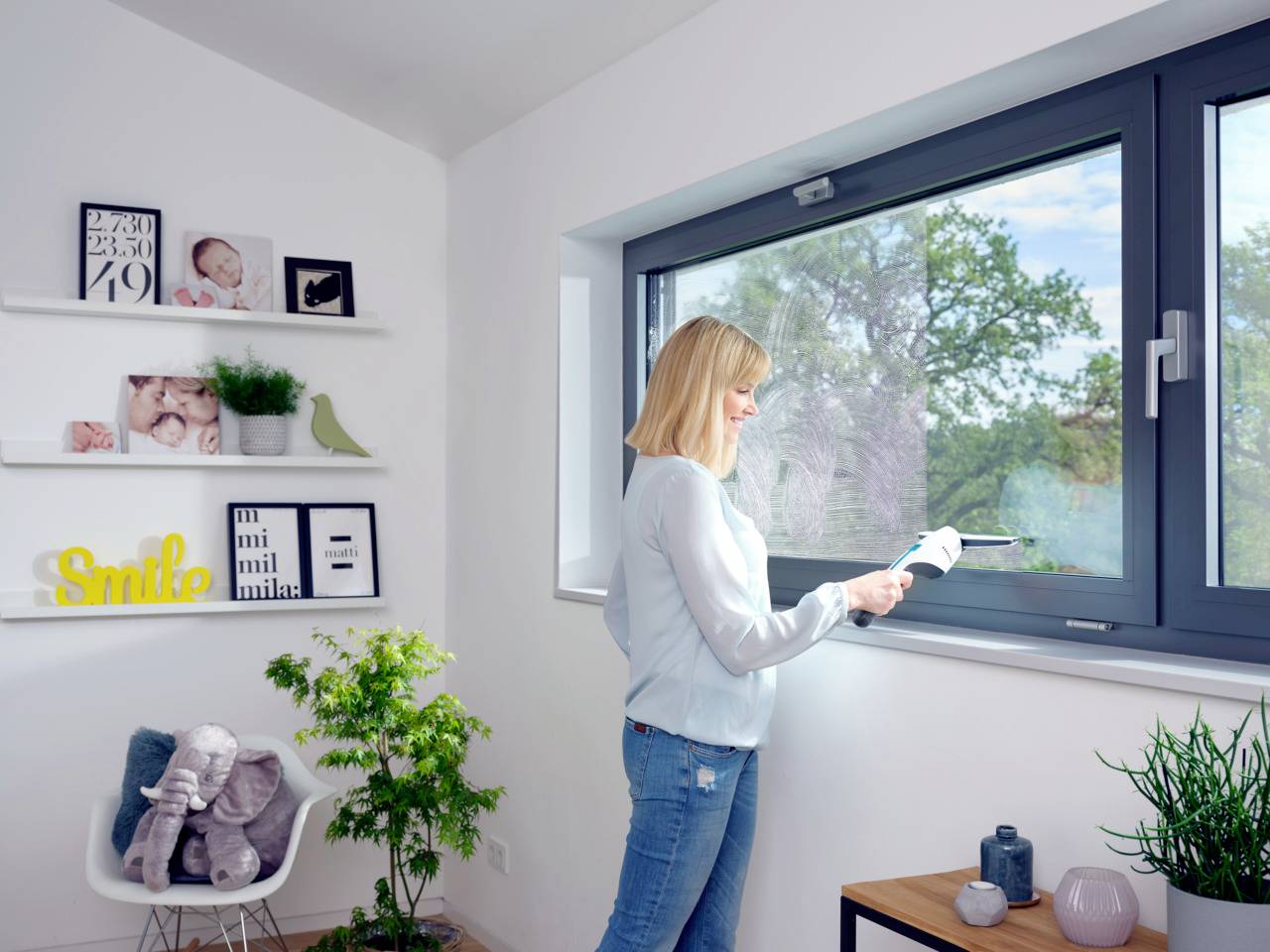Leifheit Nemo+SprayClean Fenstersauger Weiß