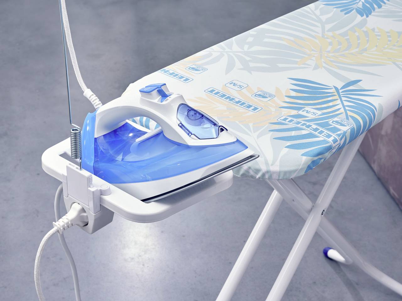 Leifheit Air Board M Compact Plus Jungle Bügelbrett 1 St.