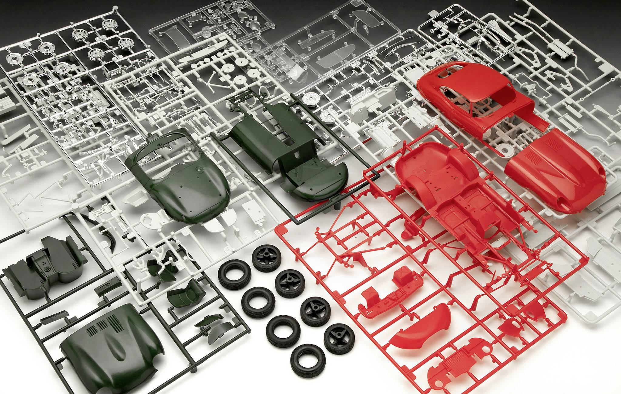 Revell 05667 Geschenkset Jaguar 100th Anniversary Automodell Bausatz 1:24