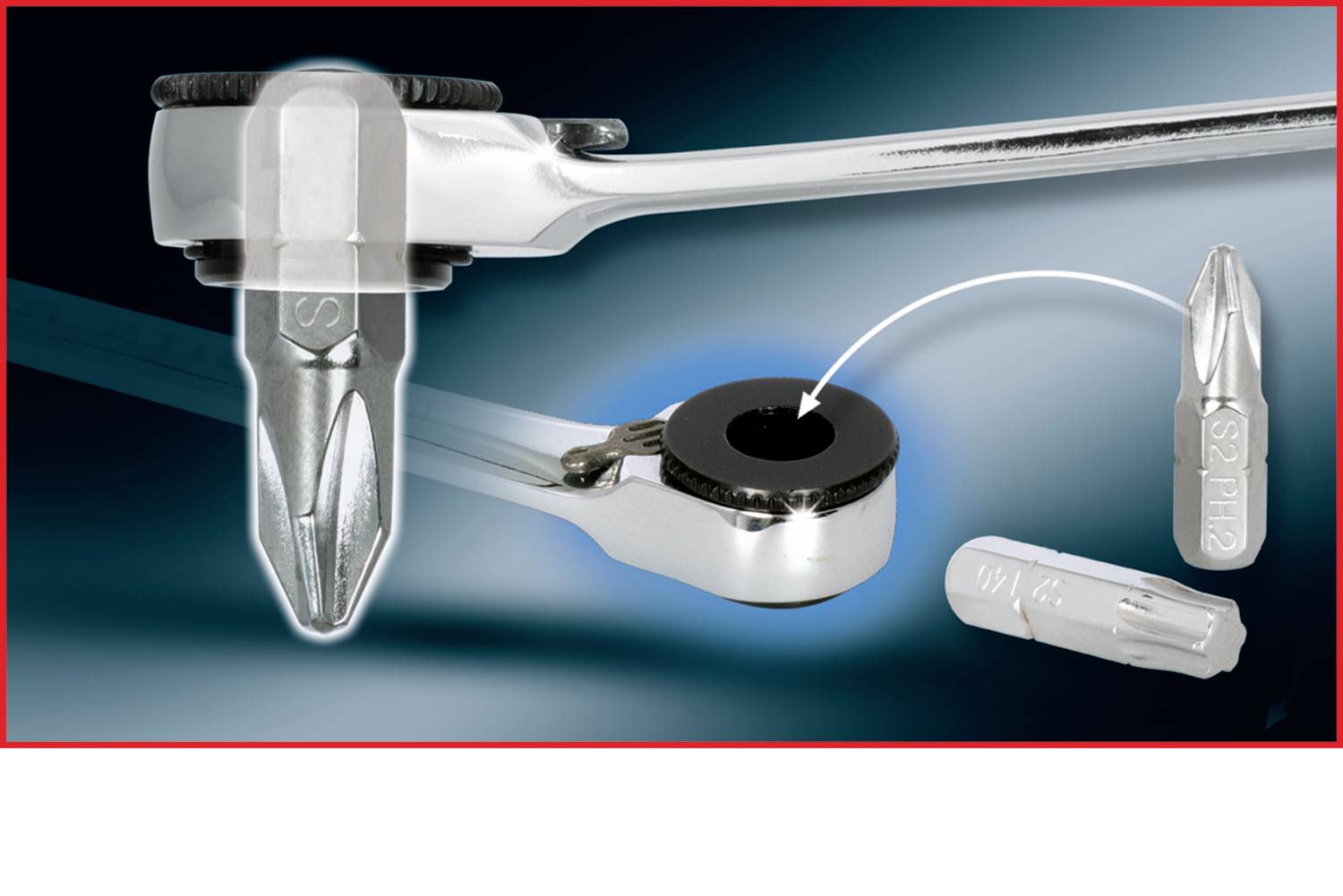 Nahaufnahme eines Metallwerkzeugs mit Ratschenkopf und wechselbarem Bit. Das Bild zeigt ein Beispiel für die Verwendung des Bits im Kopf.