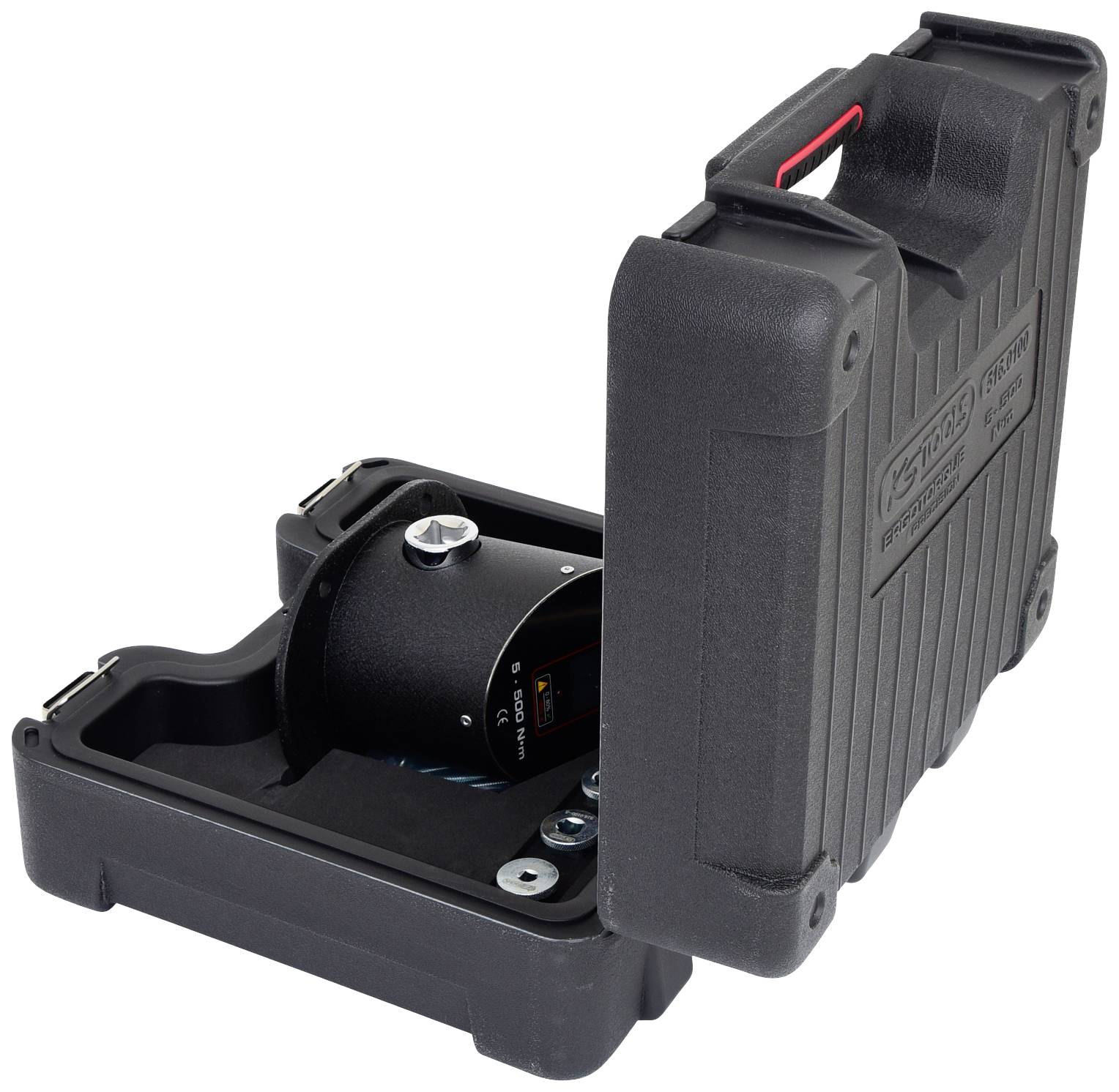 Ein schwarzer Kunststoffkoffer, teilweise geöffnet, zeigt ein Gerät mit schwarzem Gehäuse und Montagematerial.