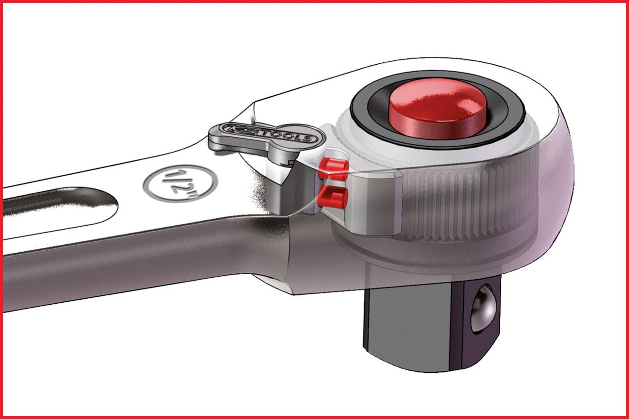 Ratsche mit durchsichtigem Gehäuse zeigt Mechanik. Roter Knopf oben, '1/2