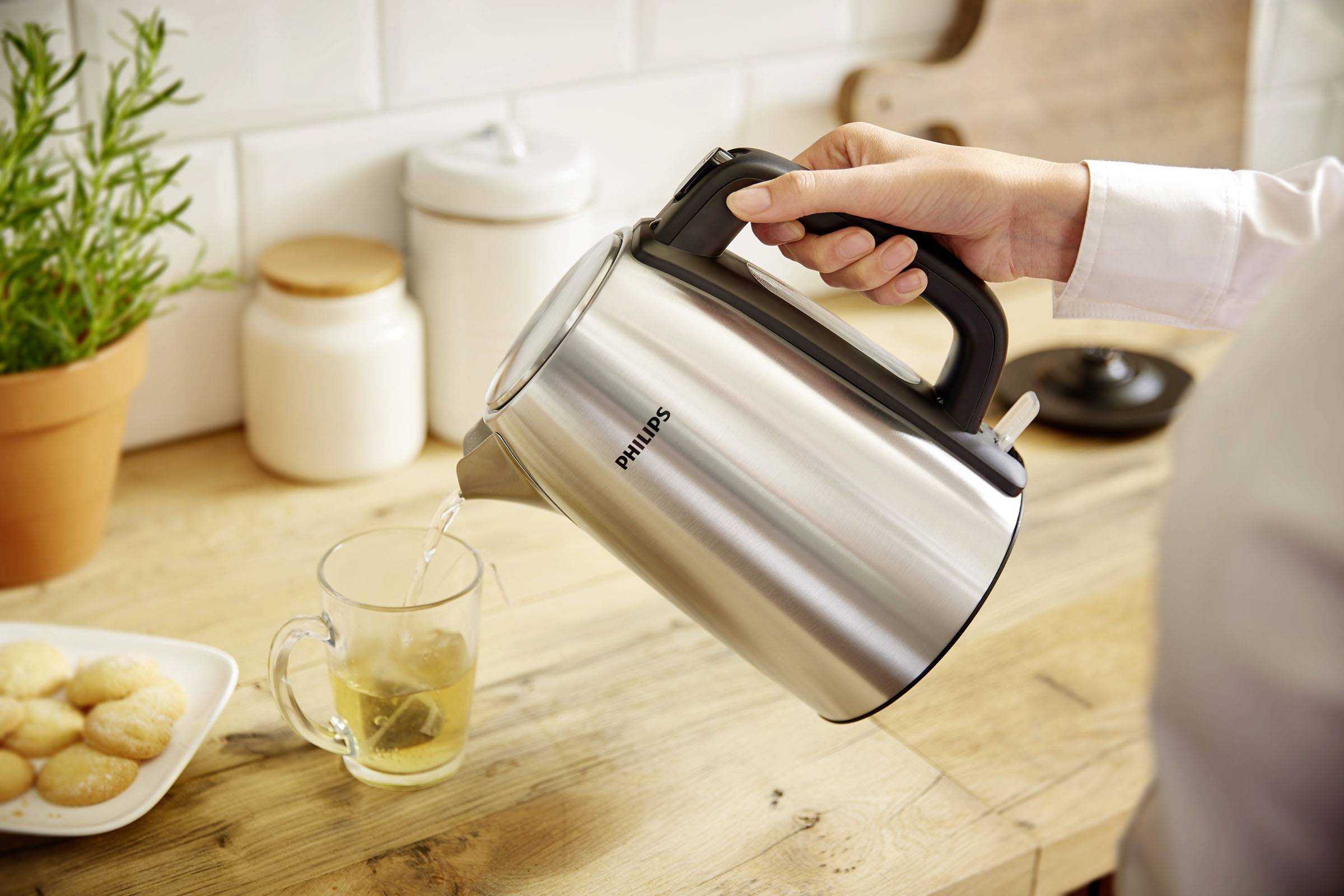 Philips Home HD9351/90 Wasserkocher Edelstahl Fassungsvermögen: 1.7l