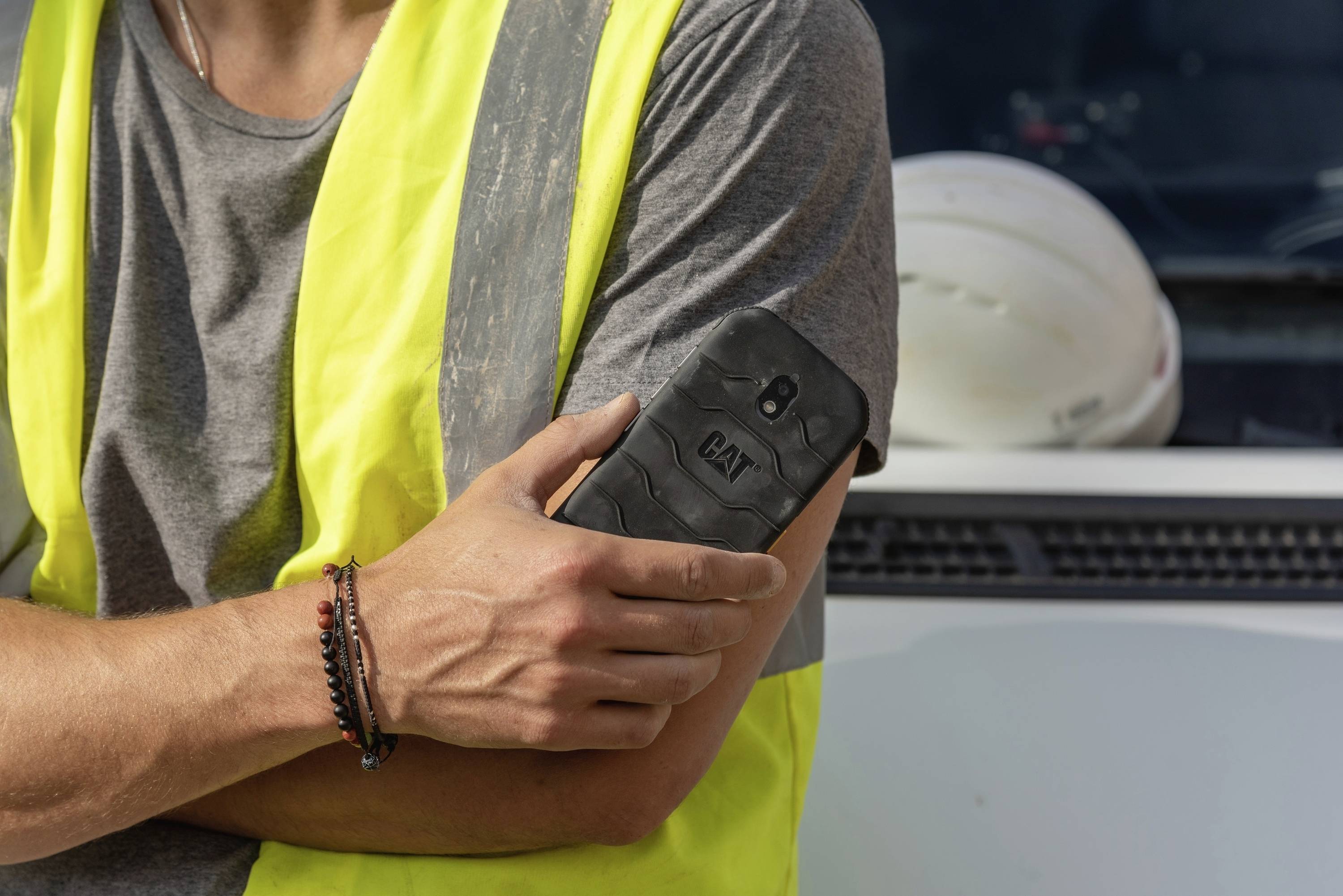 CAT Outdoor Smartphone 32 GB 14 cm (5.5 Zoll) Schwarz Android™ 11