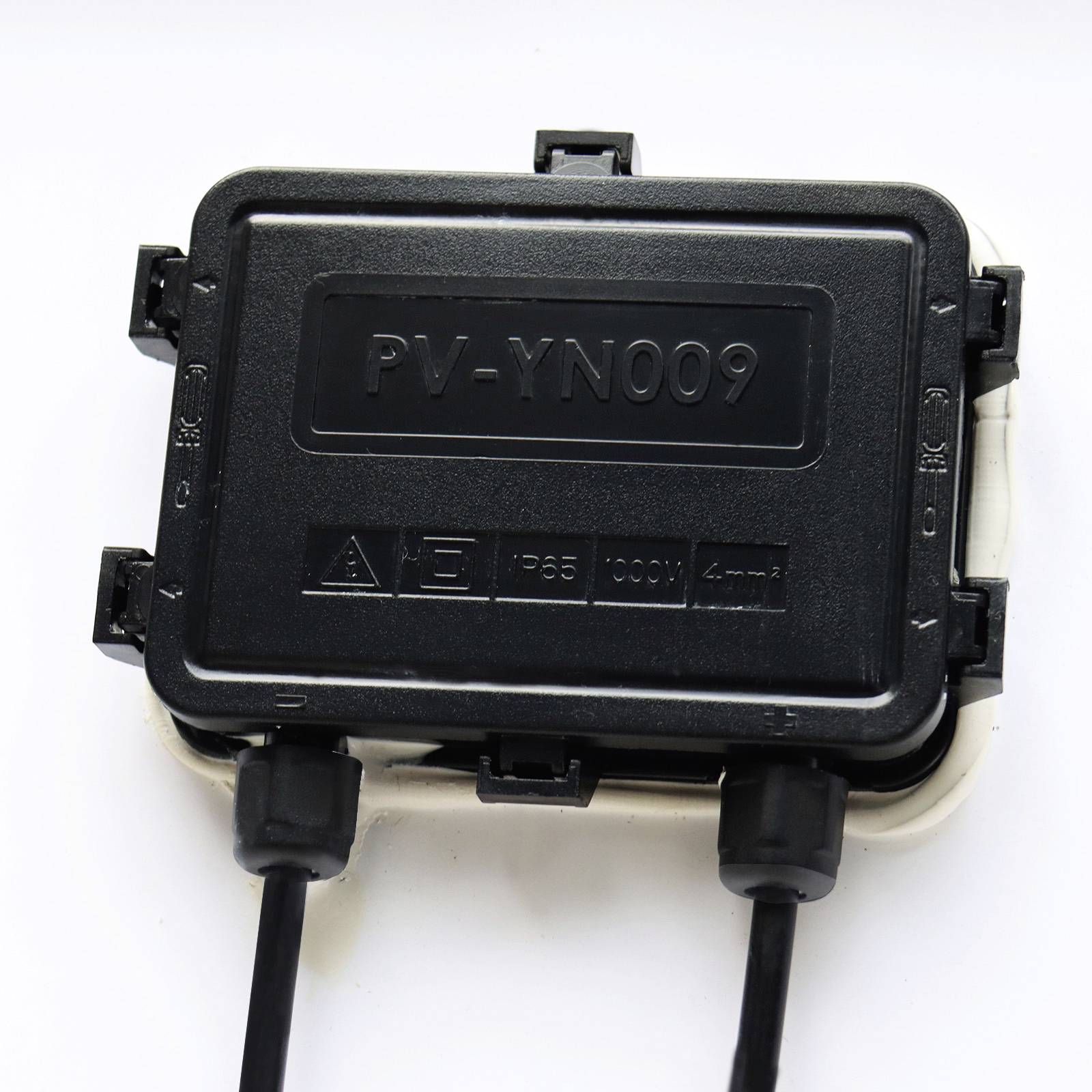 Wechselrichter Laderegler 230V 30A