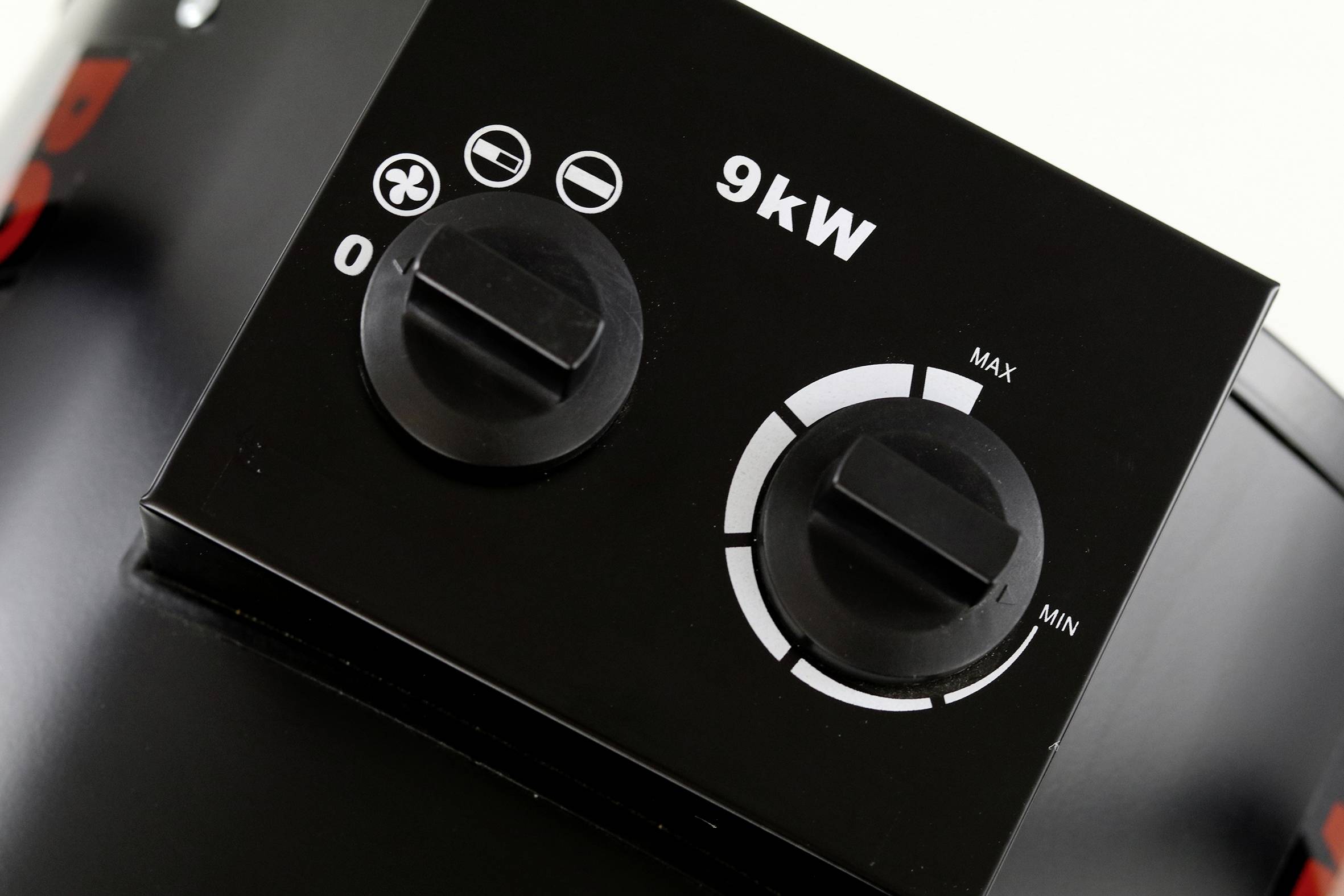 ROWI 1 03 03 0059 Heißluftgebläse HIH 9000/2/1 270m³ Schwarz