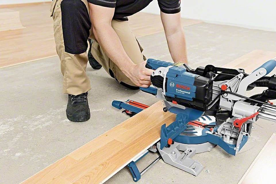 Bosch Professional GCM 8 SDE Kapp- und Gehrungssäge 216mm 30mm 1600W