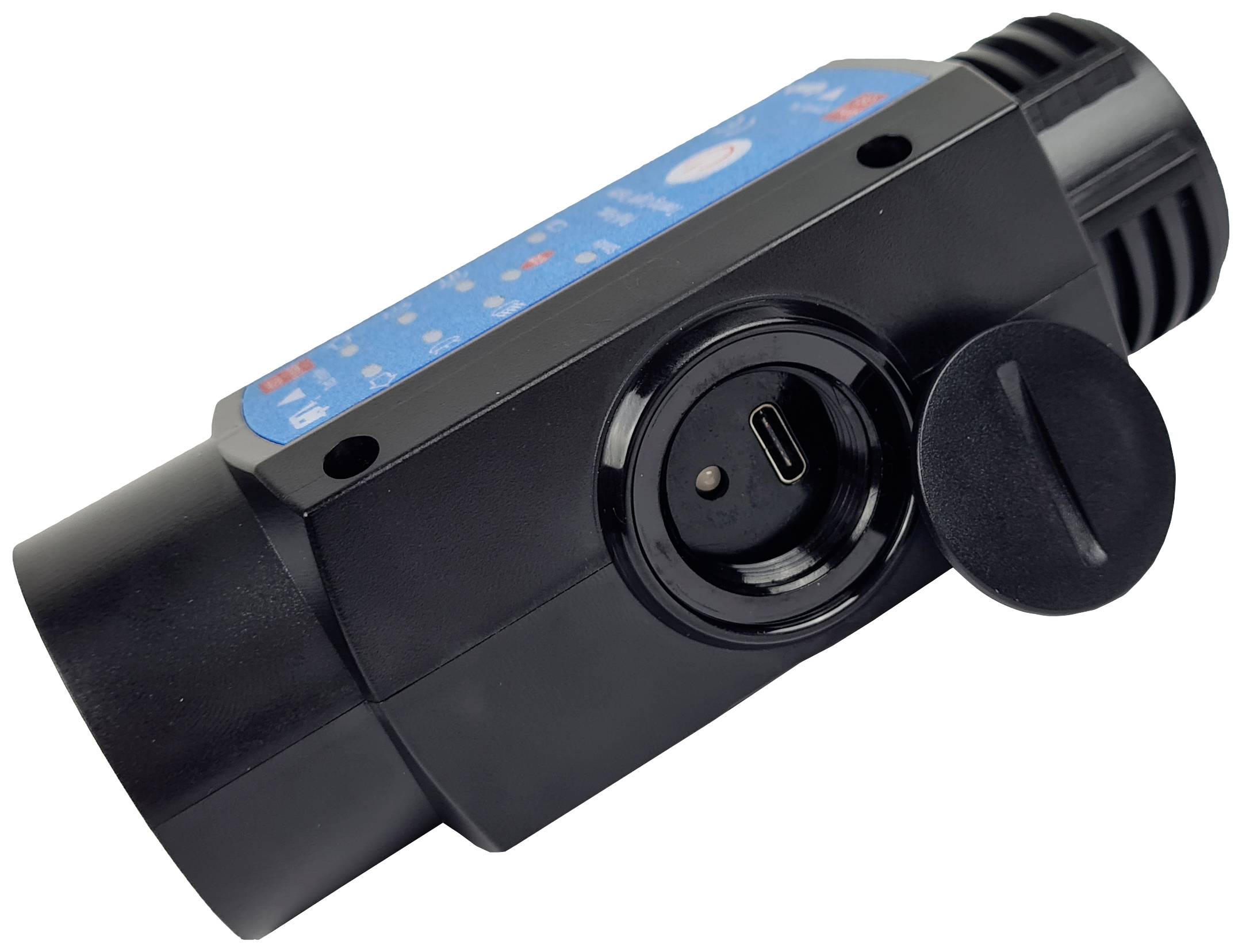 Schwarzes elektronisches Gerät mit blauem Bedienfeld und offener Abdeckung. Enthält einen USB-C-Anschluss, geeignet für technische Anwendungen.