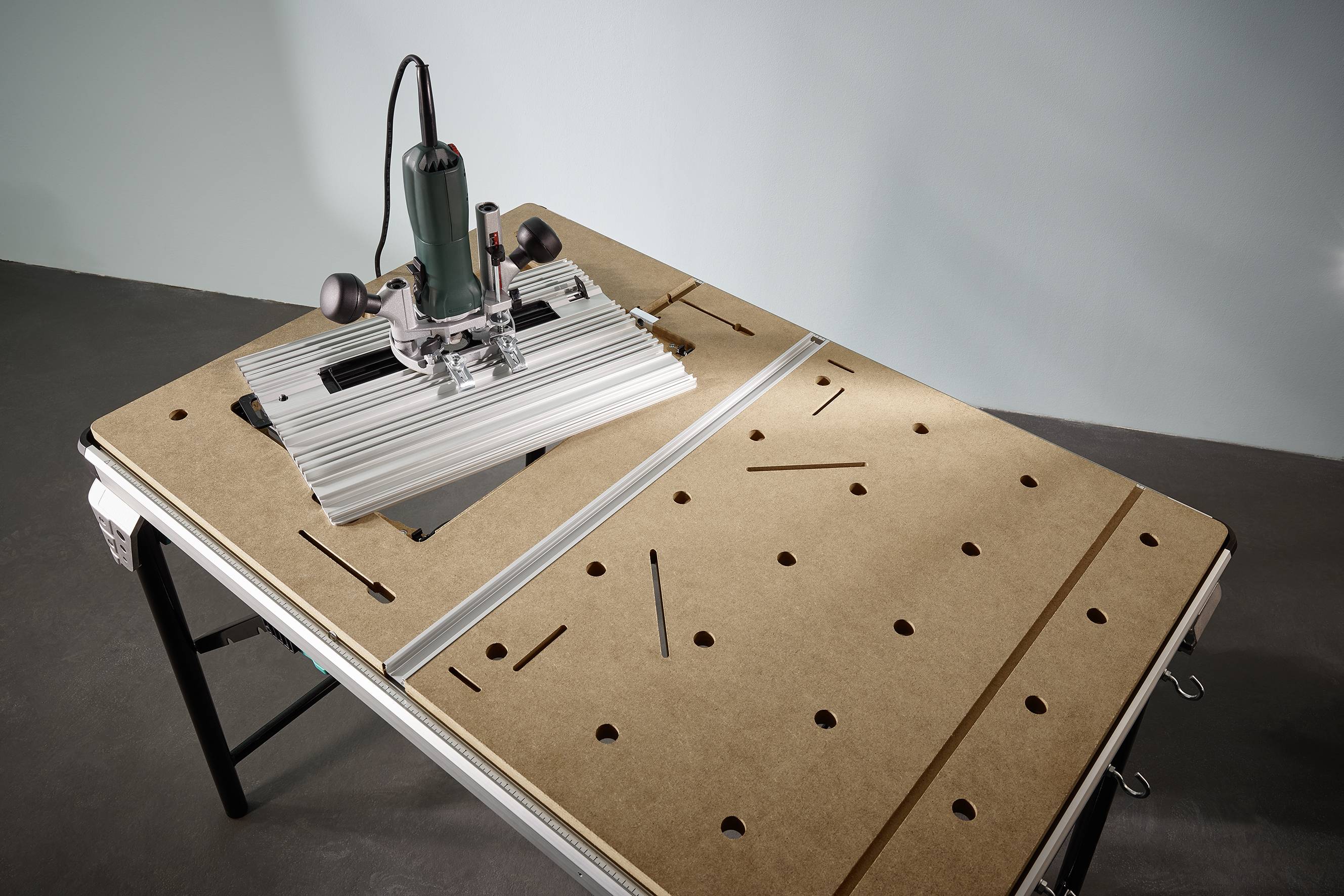 Wolfcraft 6898000 Maschinenplatte für MASTER cut 2500 1.5kg Silber