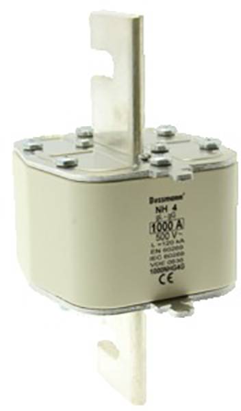 'Sicherung NH 4' mit 1000 A und 500 V, beige Gehäuse, Metallkontakte oben und unten, CE-Zeichen vorne sichtbar.