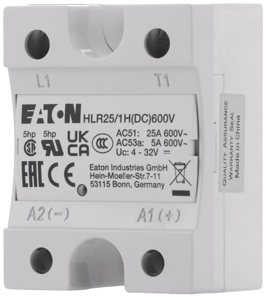 Ein weißer elektrischer Leistungsschalter von Eaton mit technischen Spezifikationen auf der Vorderseite, geeignet für 600V und 32V Anwendungen.