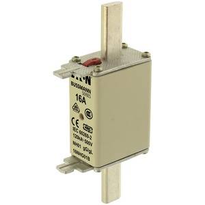 Ein NH-Sicherungseinsatz mit der Aufschrift '16A'. Er hat metallische Anschlüsse oben und unten. Geeignet für Stromnetze bis 500 V.