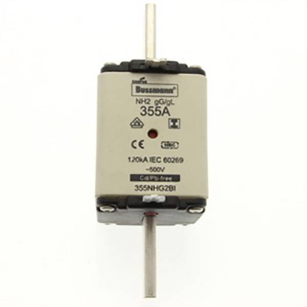 Elektrische Sicherung mit der Aufschrift 'Bussmann 355A'. Geeignet für 120kA, IEC 60269, 500V. Hauptbestandteil einer Stromsicherung.