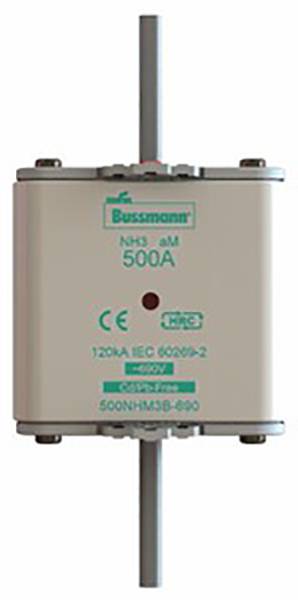 Sicherungseinsatz mit der Aufschrift 'Bussmann NH3 aM 500A', geeignet für 690V AC, gemäß IEC 60269-2 Standard.