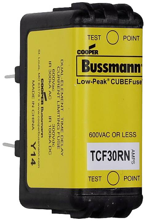 Ein gelbes Bussmann Sicherungsmodul mit der Aufschrift 'Low-Peak CUBEFuse' und Spezifikationen für Spannung und Amperezahl.