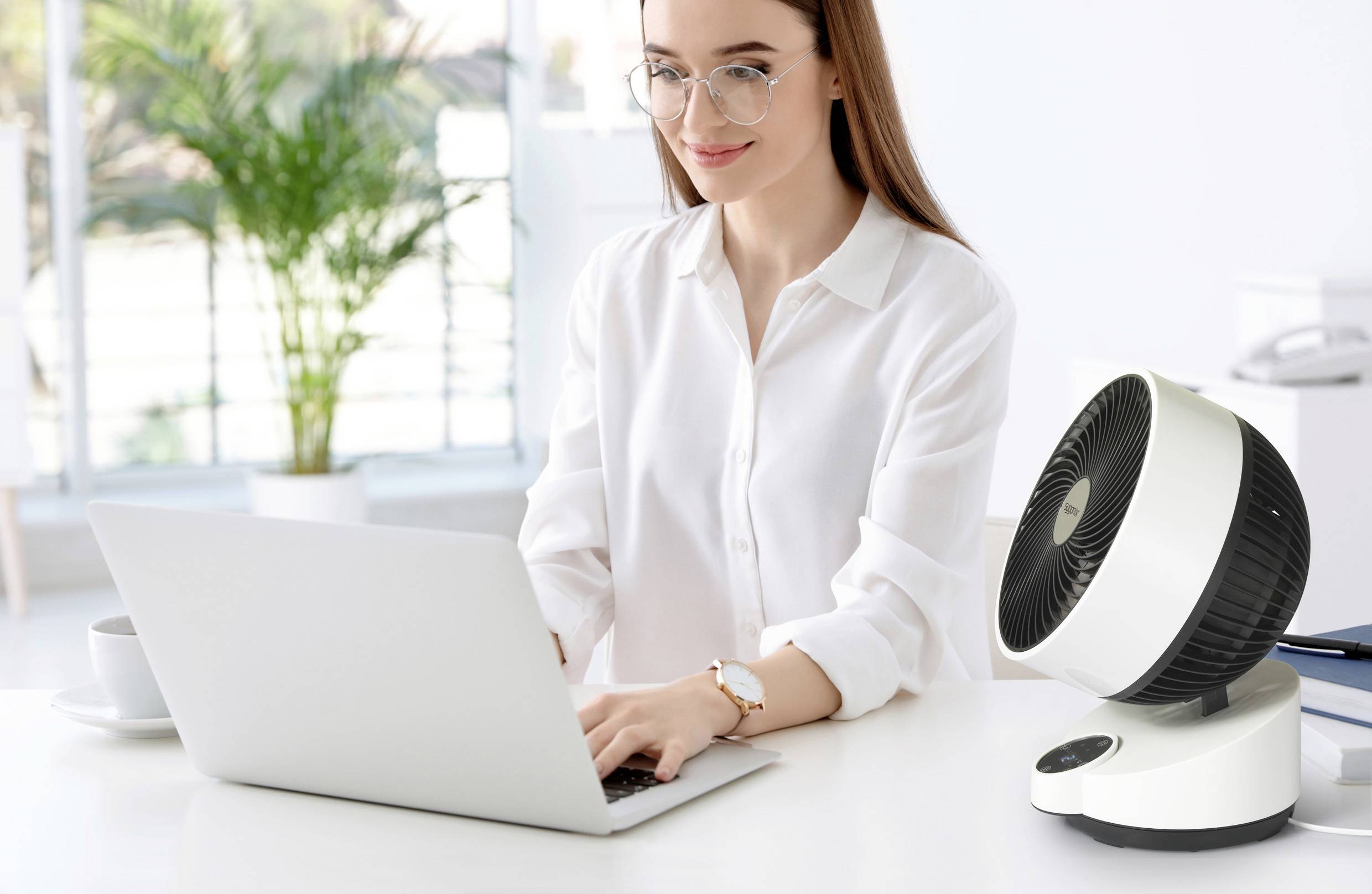 Sygonix Tischventilator 50 W (Ø x H) 250 mm x 318 mm Schwarz, Weiß mit Fernbedienung, Oszillierend, Timer, LED-Display