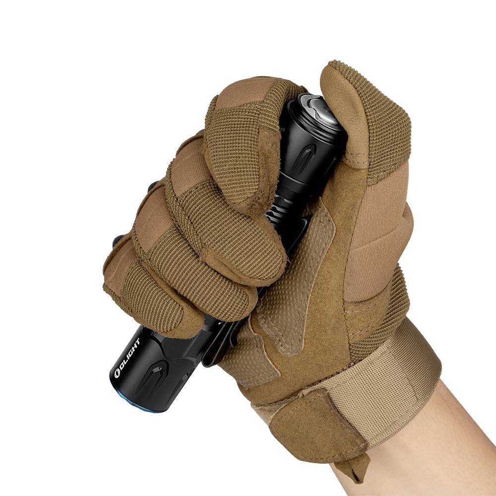 OLight Warrior 3S LED Taschenlampe mit Holster, mit Gürtelclip akkubetrieben 2300lm 176g