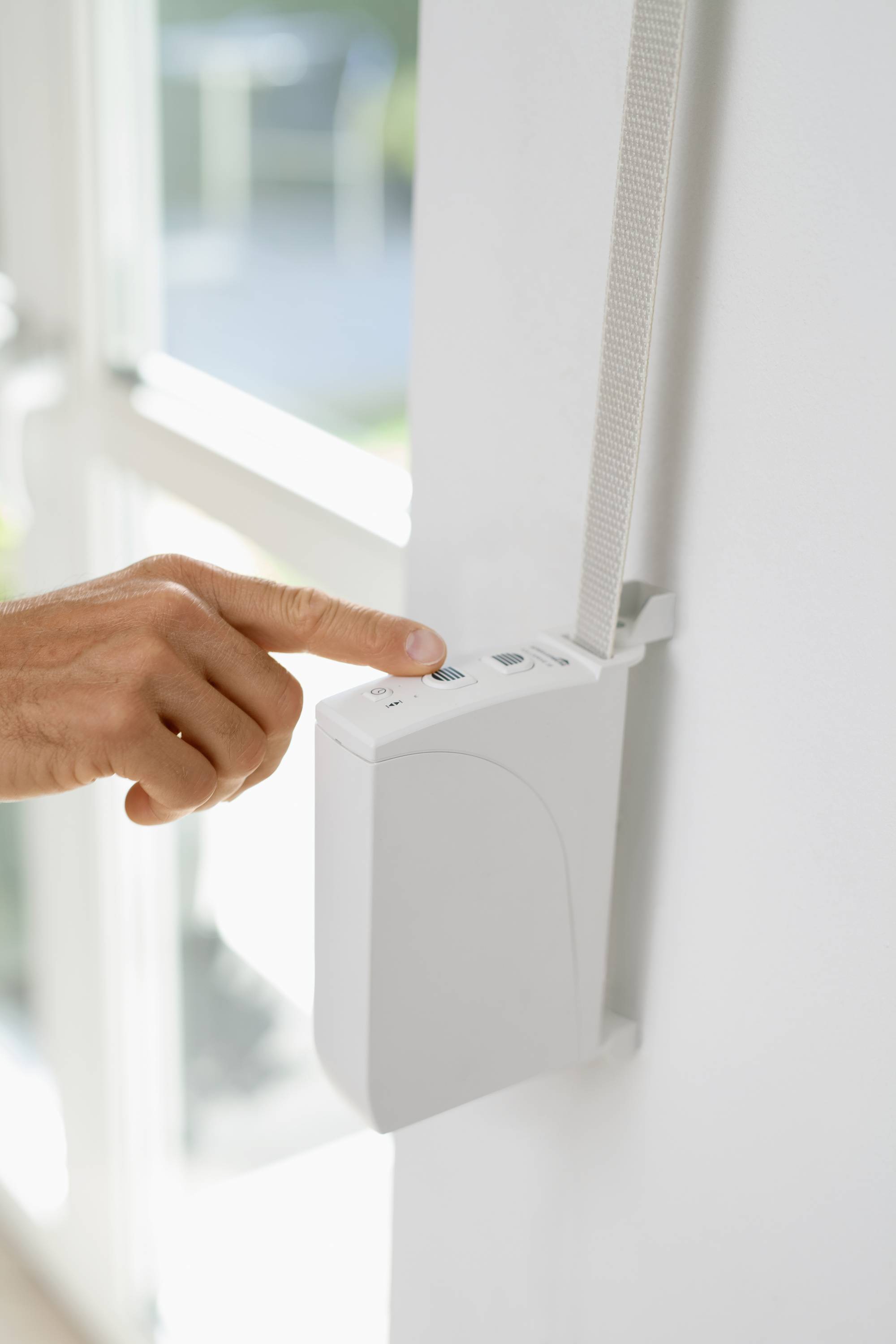 Schellenberg 22637 RD35 Elektrischer Gurtwickler 14mm Zugkraft (max.) 12kg Aufbau