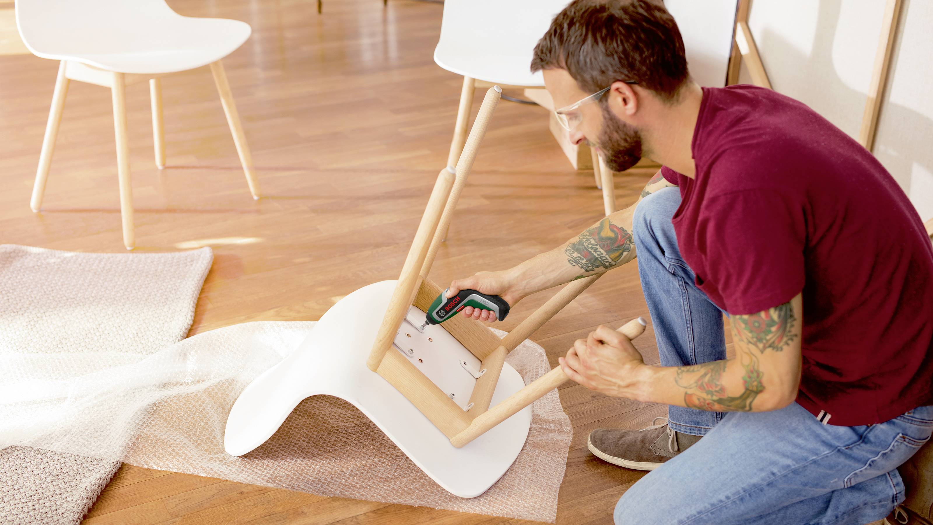 Bosch Home and Garden IXO 7 basic 06039E0000 Akku-Schrauber 3.6V 2.0Ah Li-Ion inkl. Akku, inkl. Koffer