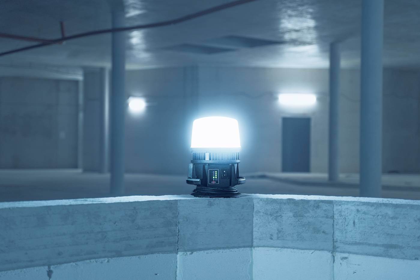 Brennenstuhl Multi Battery 12050 MH Akku-Baustrahler EEK E (A - G) 100 W 12000 lm Kaltweiß 1173700003