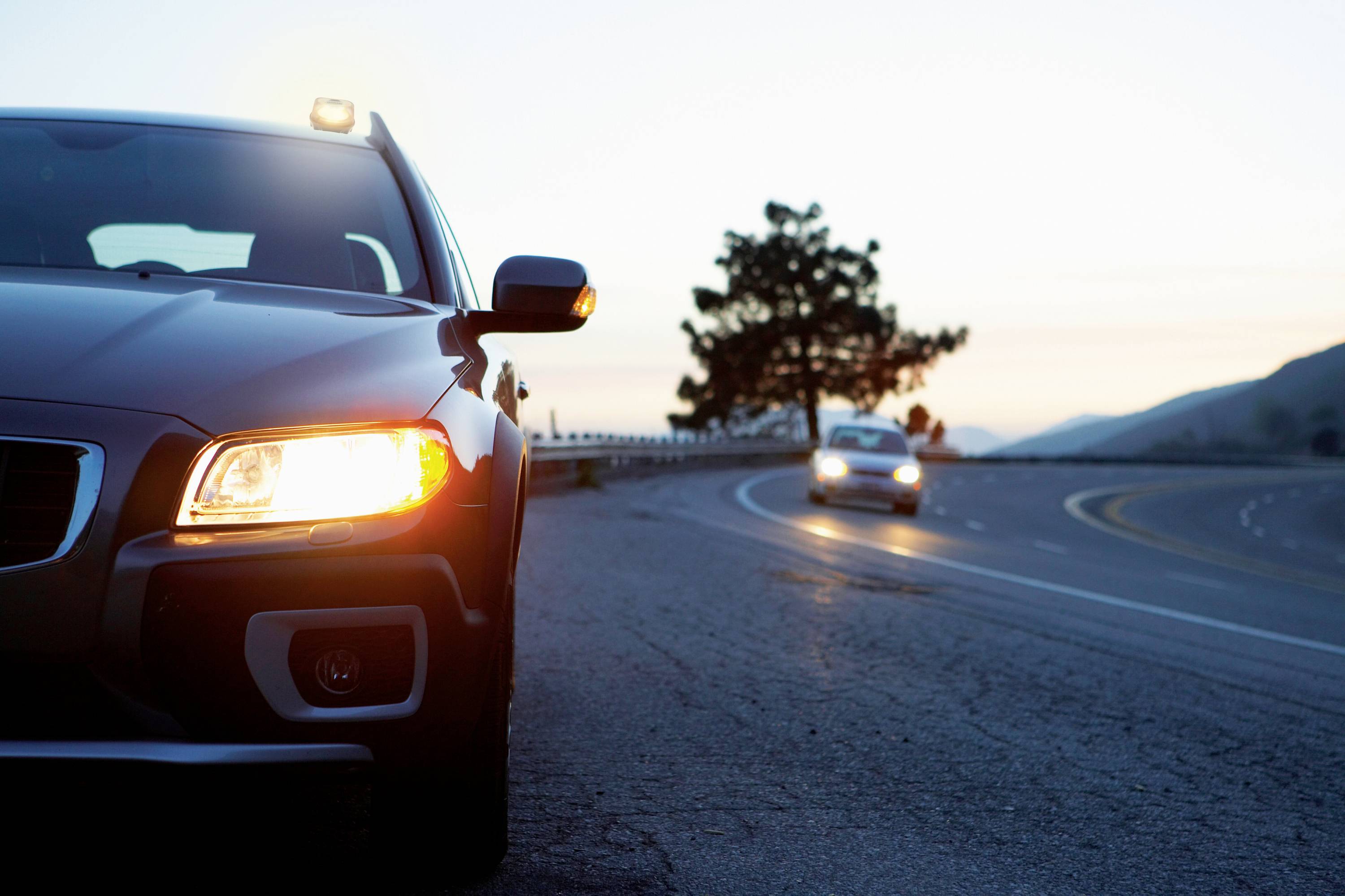 Osram Automotive LEDSL104 ROAD FLARE Signal TA20 Warnblinkleuchte LED-Leuchte, Magnethalter Pkw, Lkw, Quad, SUV, ATV, Wohnmobile