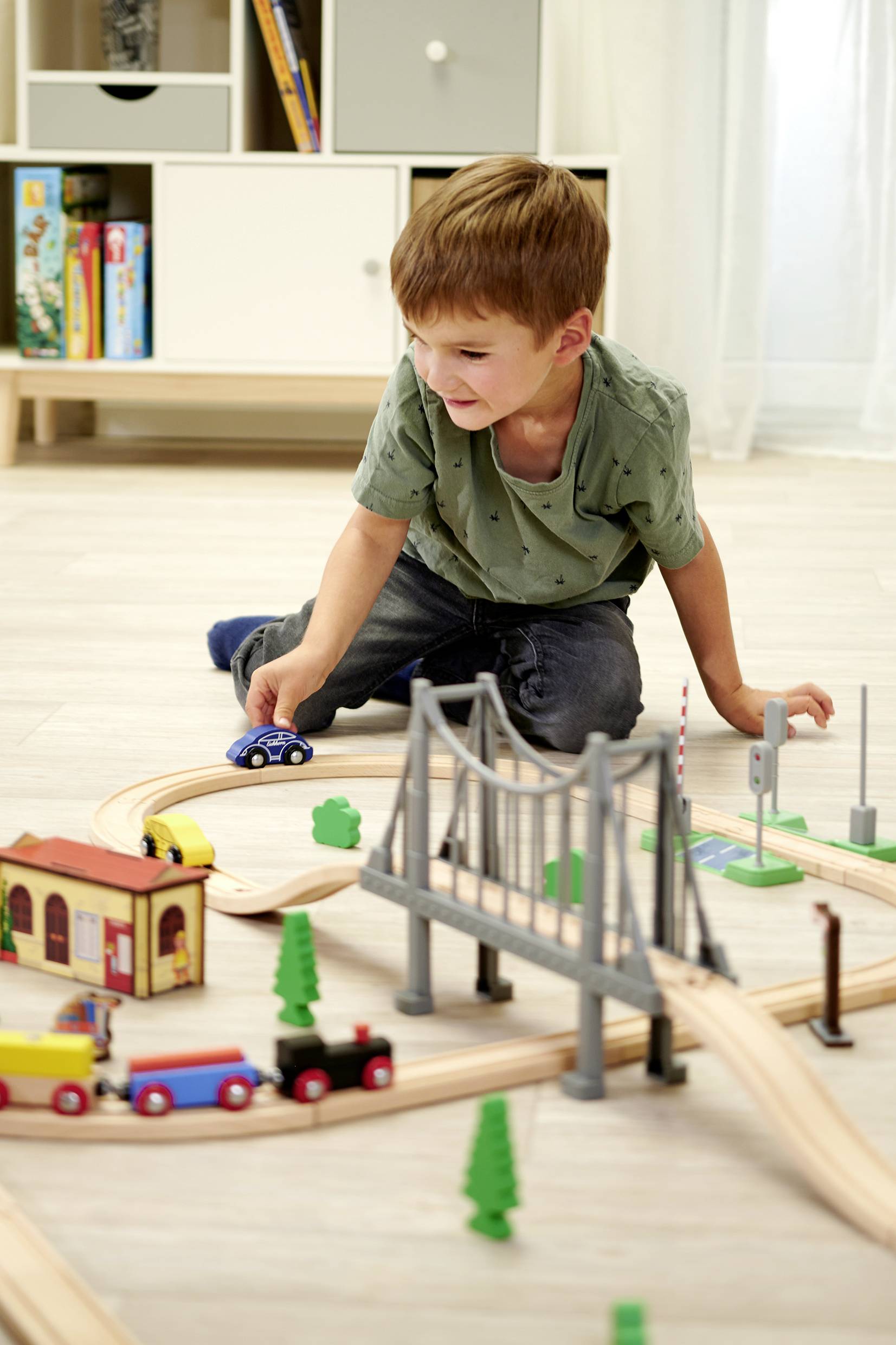 Eichhorn Bahn, Bahnset mit Brücke 55-tlg. 100006204