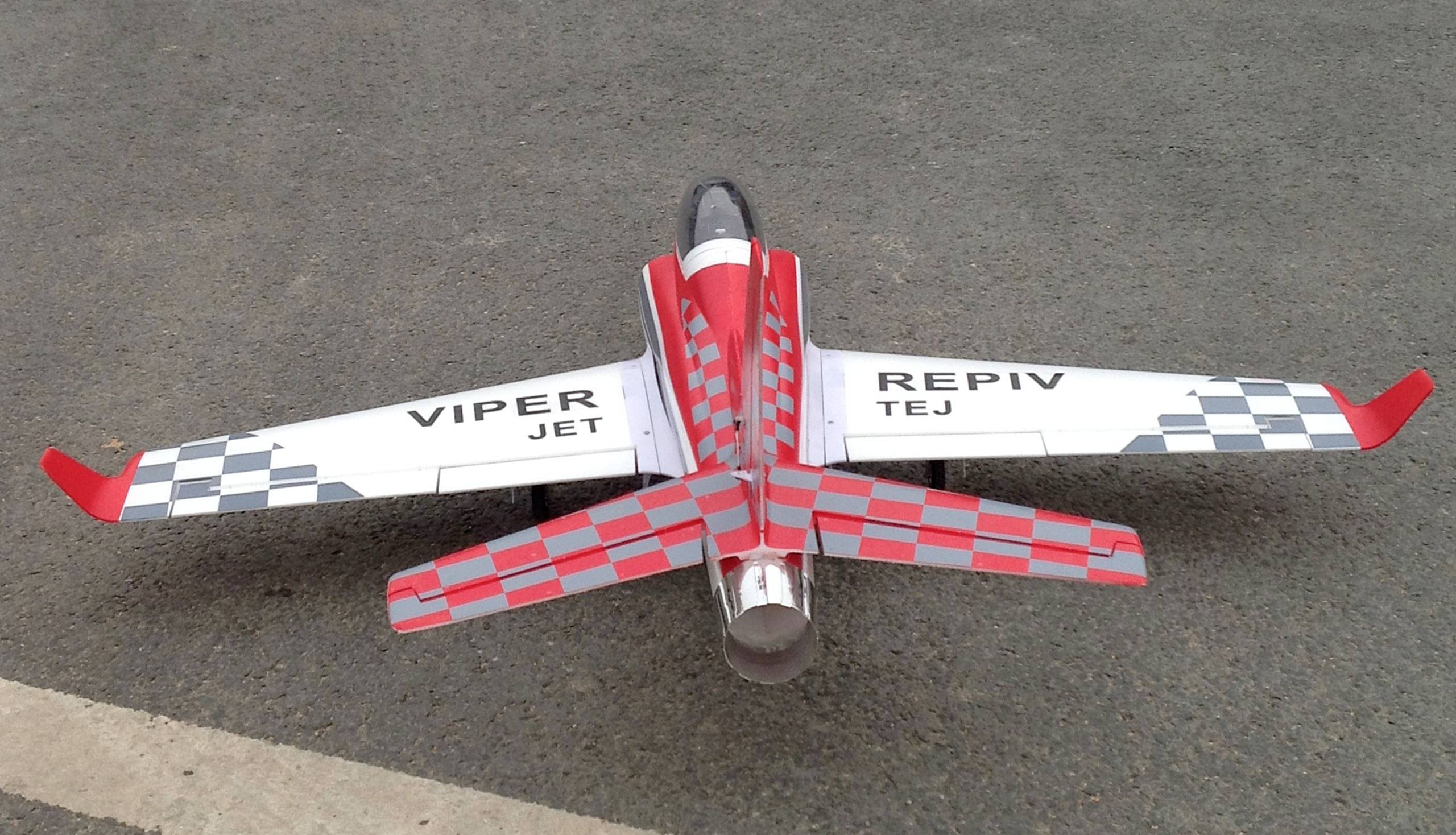 Amewi AMXFlight Viper Jet V4 Rot RC Jetmodell PNP 1450mm