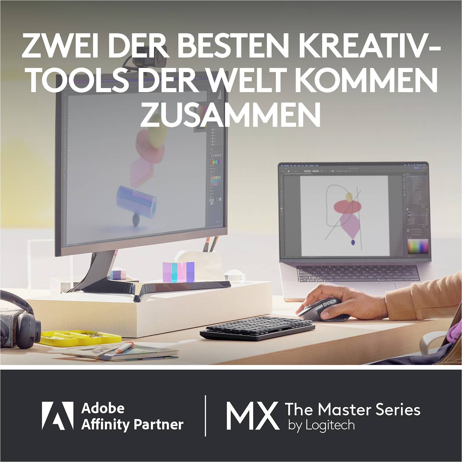 'Zwei der besten Kreativ-Tools der Welt kommen zusammen.' Zwei Bildschirme mit Grafikdesign-Software und Logitech-Peripheriegerät.