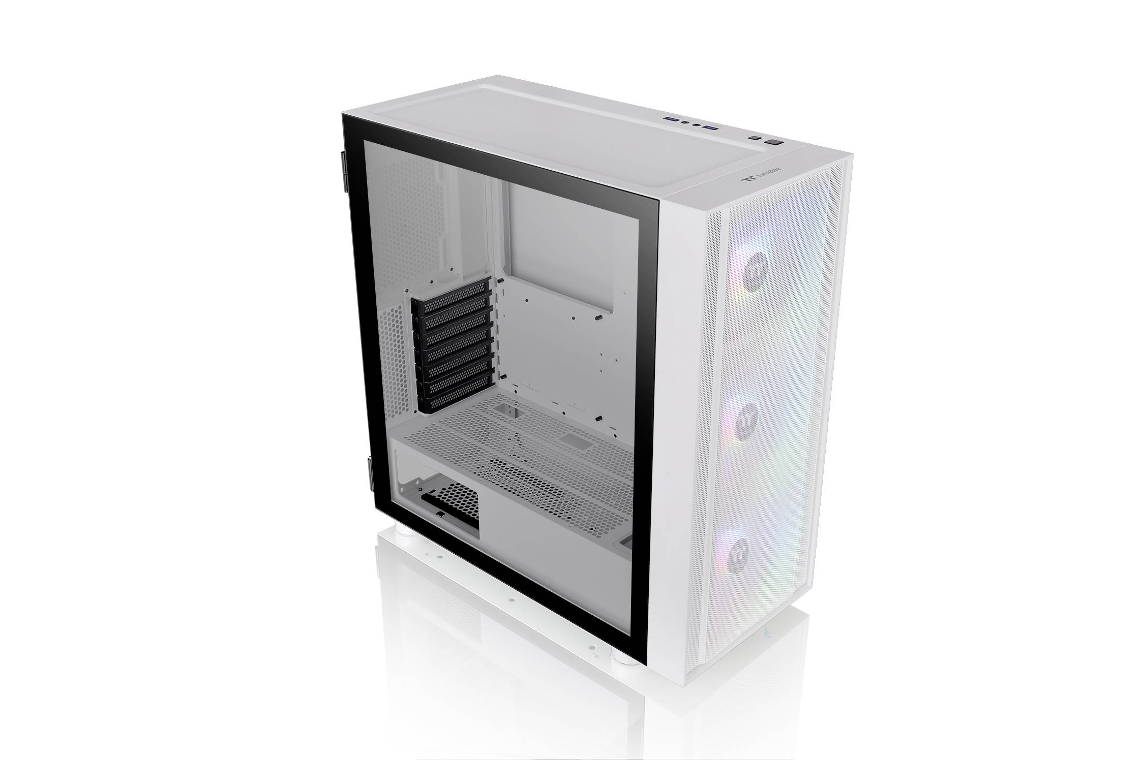 Ein weißes Computergehäuse mit Glasfenster zeigt Platz für Komponenten und Lüfter. Zwei runde Lüfter an der Vorderseite.