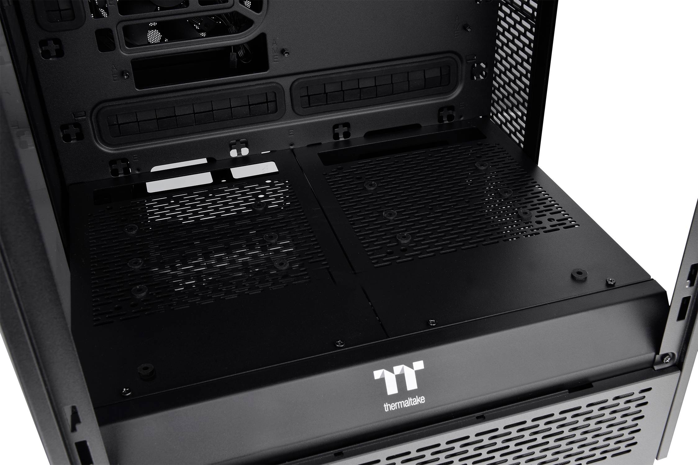 Thermaltake CA-1X1-00M1WN-00 Full Tower PC-Gehäuse Schwarz LCS Kompatibel, Seitenfenster, Für DIY Wasserkühlung geeignet, Für AIO