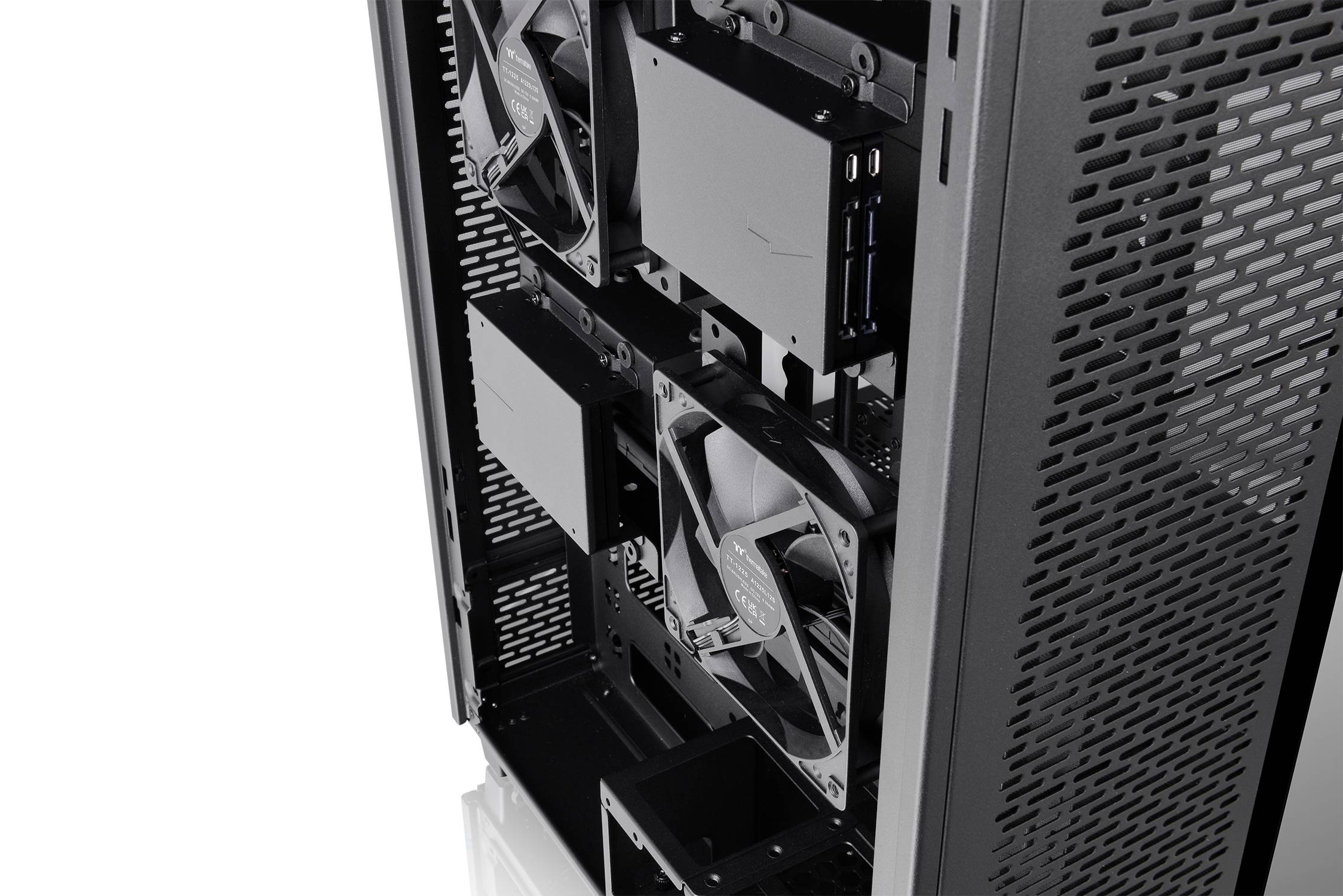 Thermaltake CA-1X1-00M1WN-00 Full Tower PC-Gehäuse Schwarz LCS Kompatibel, Seitenfenster, Für DIY Wasserkühlung geeignet, Für AIO