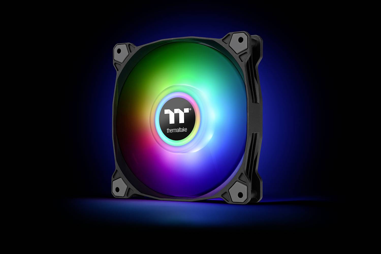 Thermaltake CL-F116-PL14SW-A PC-Gehäuse-Lüfter Schwarz (B x H x T) 190 x 56 x 143mm inkl. LED-Beleuchtung, inkl