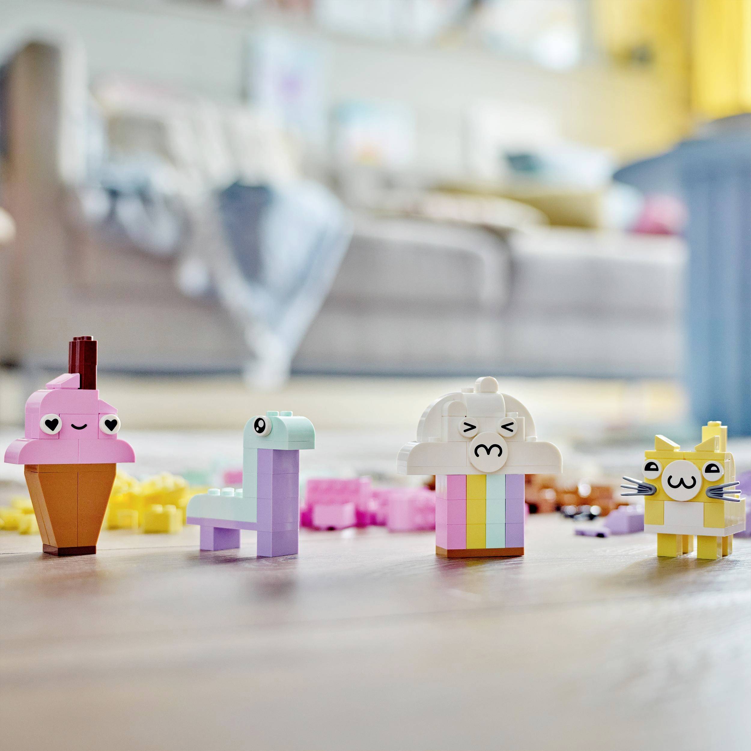 11028 LEGO® CLASSIC Pastell Kreativ-Bauset