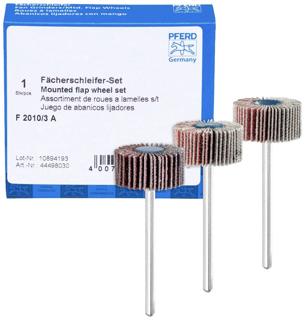 Drei Fächerschleifer aus dem Set vor einer Verpackung. Etikett: 1 Set, Fächerschleifer-Set, PFERD Germany, verschiedene Körnungen.