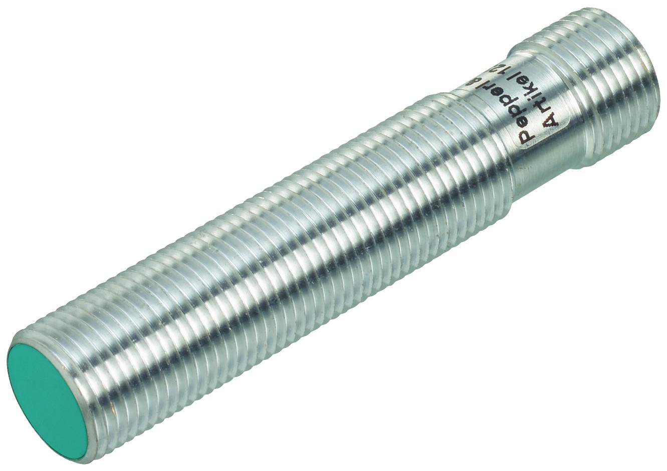 Zylindrischer Metallgegenstand mit geriffelter Oberfläche und grünem Endstück, möglicherweise ein Sensor oder technisches Bauteil.
