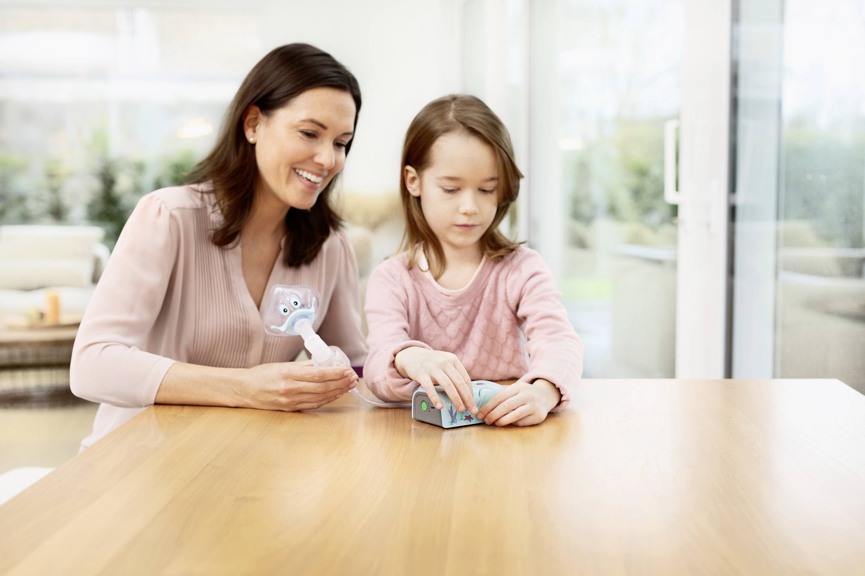 Medisana IN 165 Inhalator mit Nasenstück, mit Inhalationsmaske, mit Mundstück