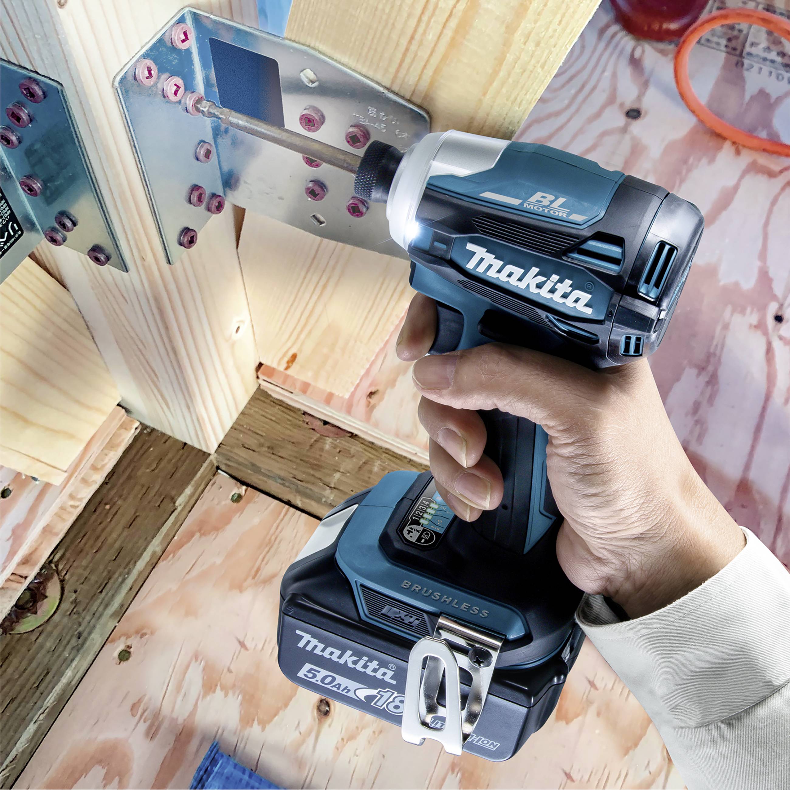 Makita DTD172RTJ Akku-Schlagschrauber 180 Nm 18 V Anzahl mitgelieferte Akkus 2 5.0 Ah Li-Ion inkl. Akku, inkl. 2. Akku, inkl. Ladegerät