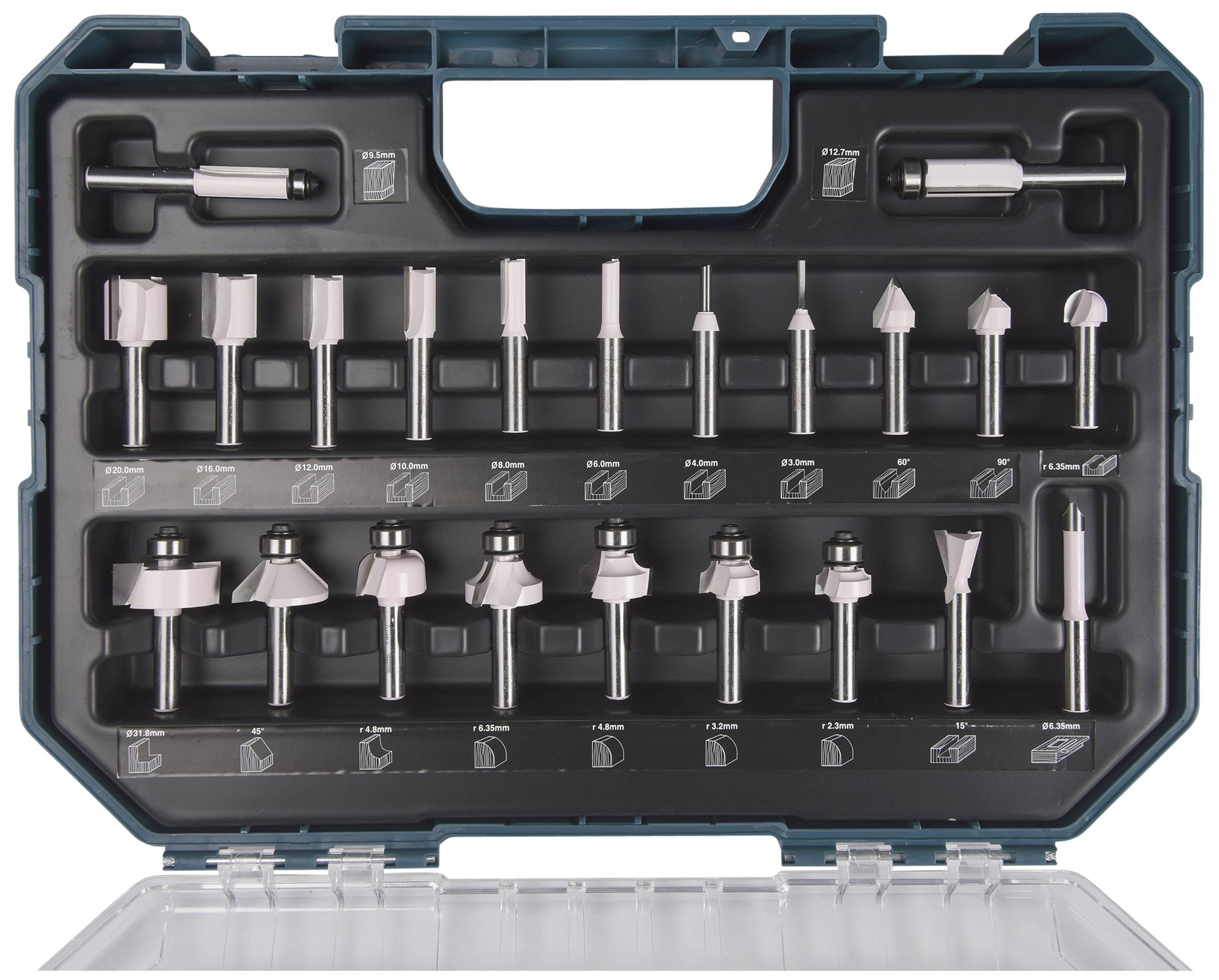 Ein offener Werkzeugkoffer mit verschiedenen Fräseraufsätzen in sortierter Anordnung, mit Größenbeschriftungen darunter.