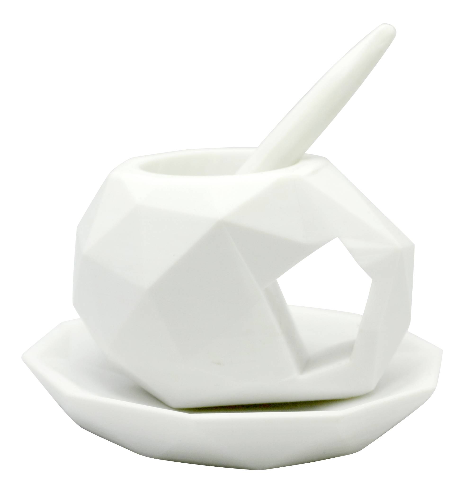 Weiße geometrische Tasse mit Löffel und Unterteller, modernes Design.