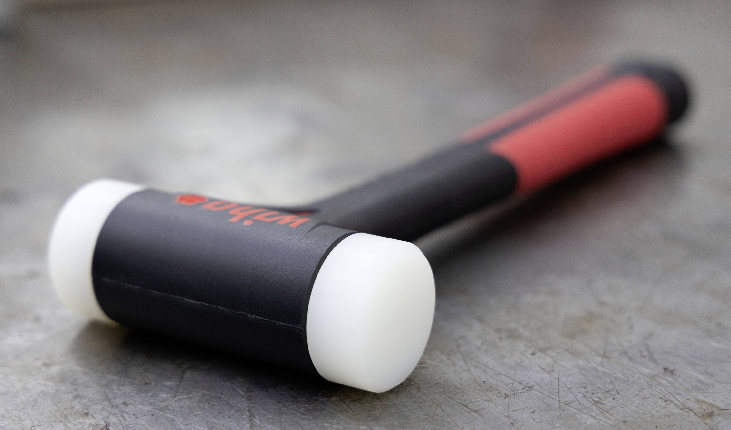 Wiha FibreBuzz® 44598 Schonhammer sehr hart 650 320mm 1St.