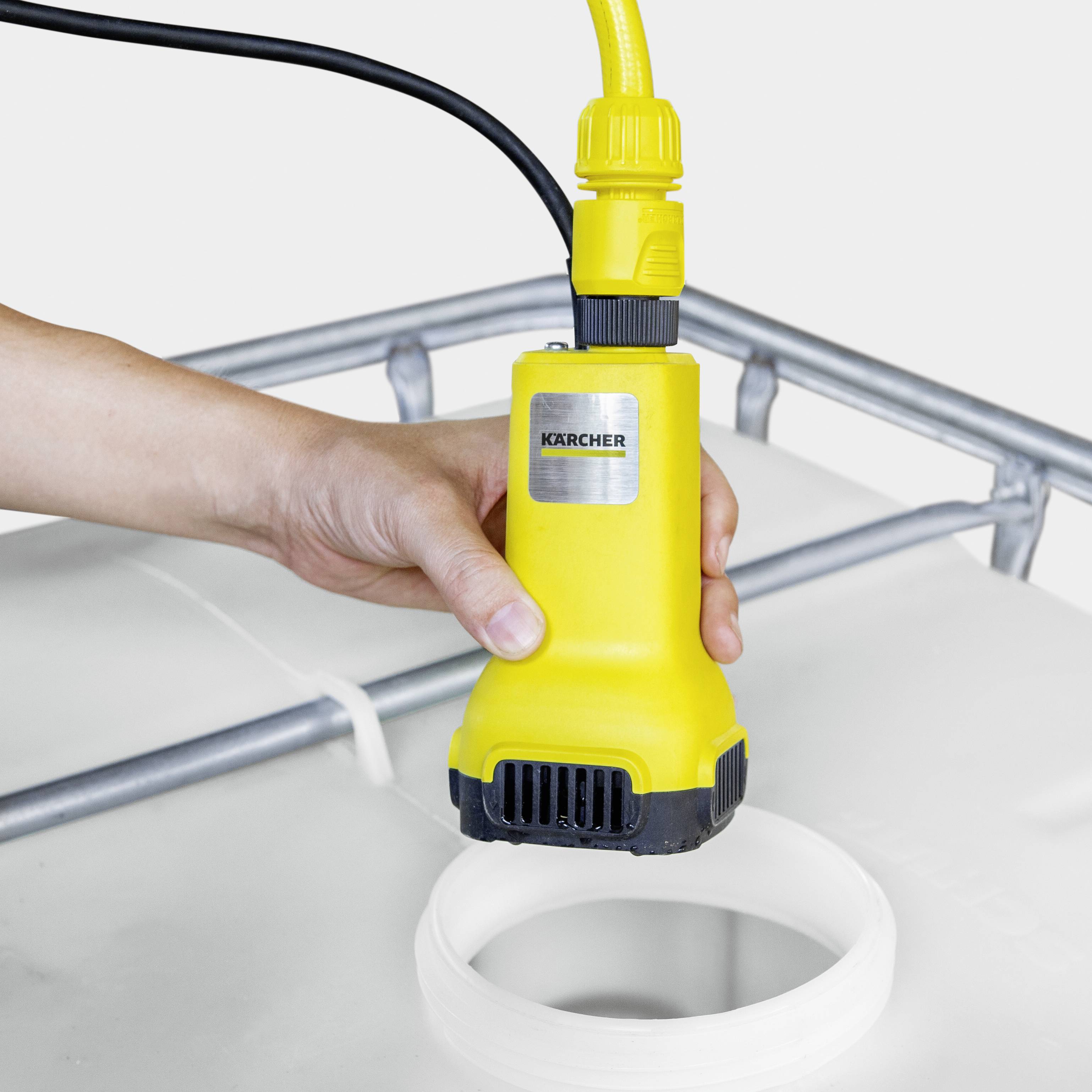 Kärcher Home & Garden 1.645-475.0 BP 2.000-18 Fasspumpe 2000 l/h 20 m