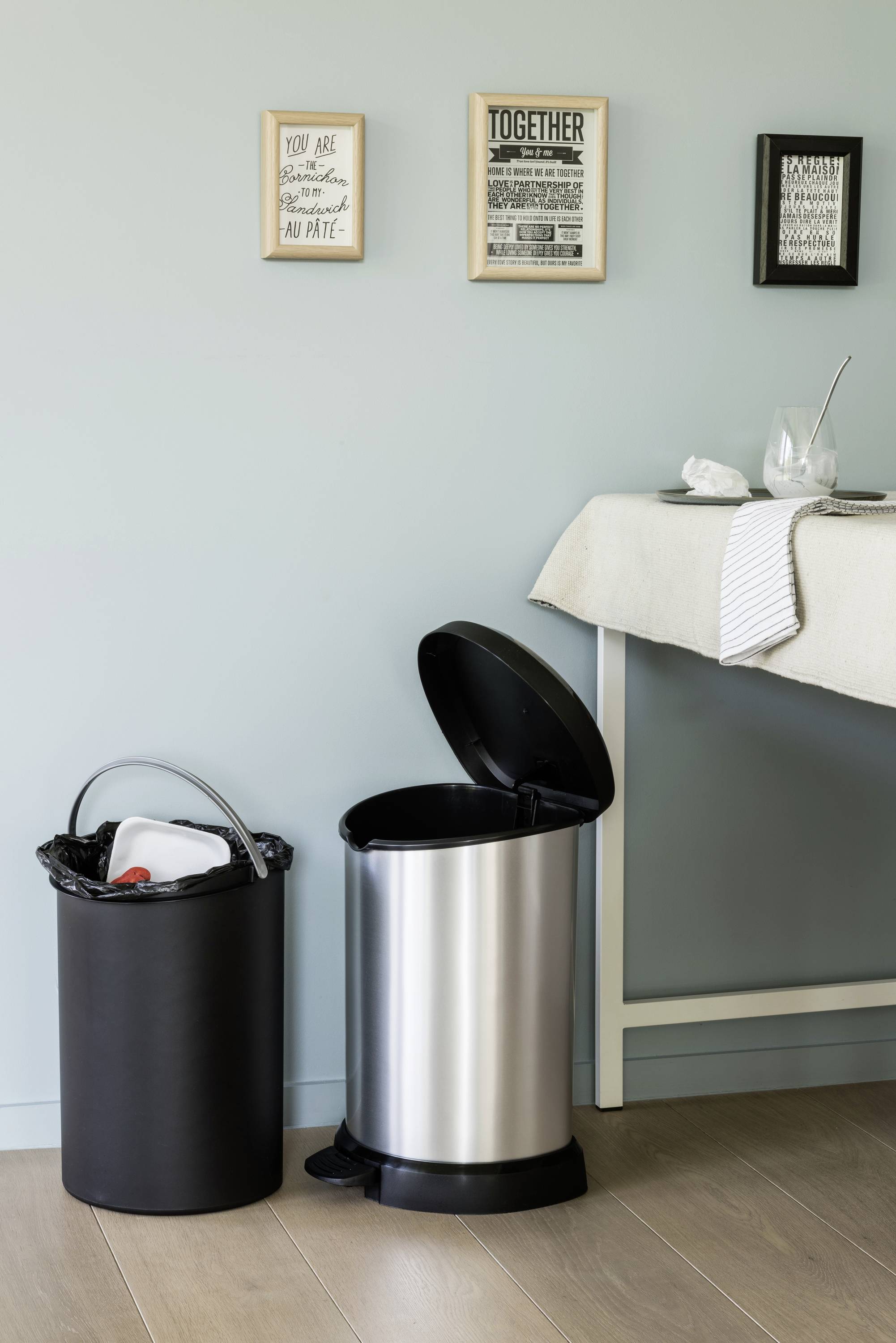 Curver DECO Bin 240568 Mülleimer 15l (B x H x T) 303 x 448 x 268mm Silber, Schwarz 1St.