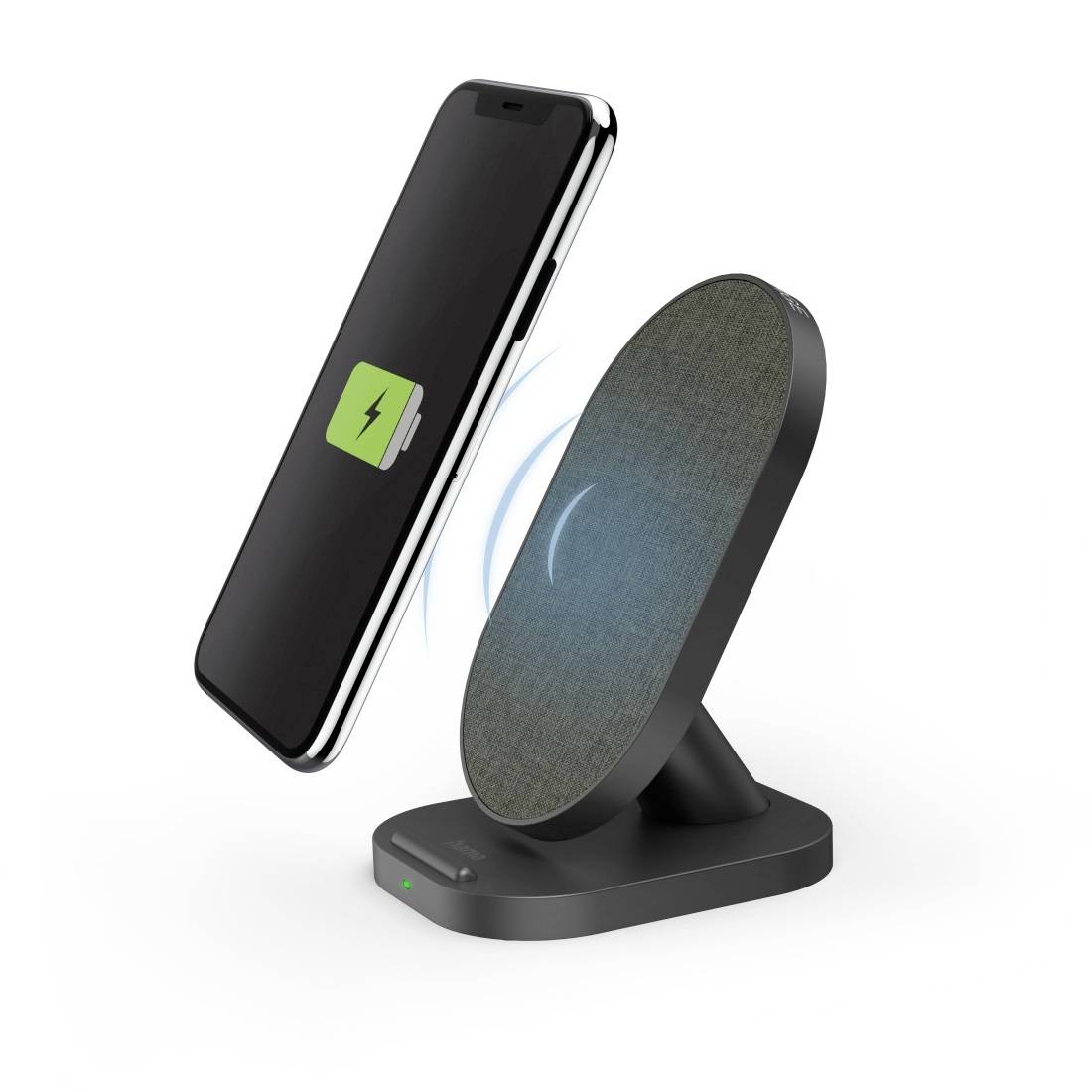 Ein Smartphone wird kabellos auf einer Ladestation mit grünem Ladeanzeige-Symbol aufgeladen.