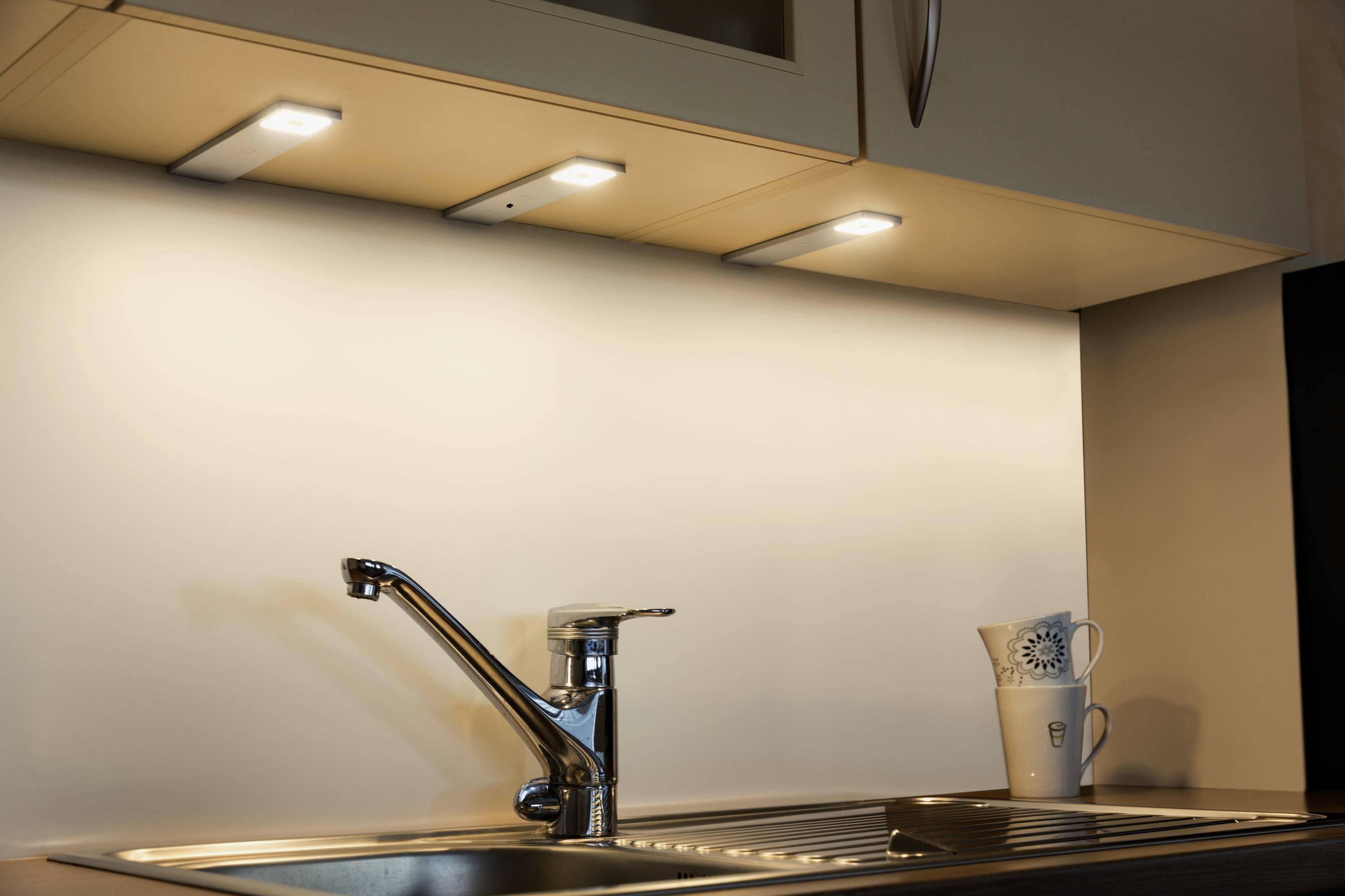 Heitronic Imola LED-Unterbauleuchte-Basisset LED 6.3W Warmweiß Silber (metallic)